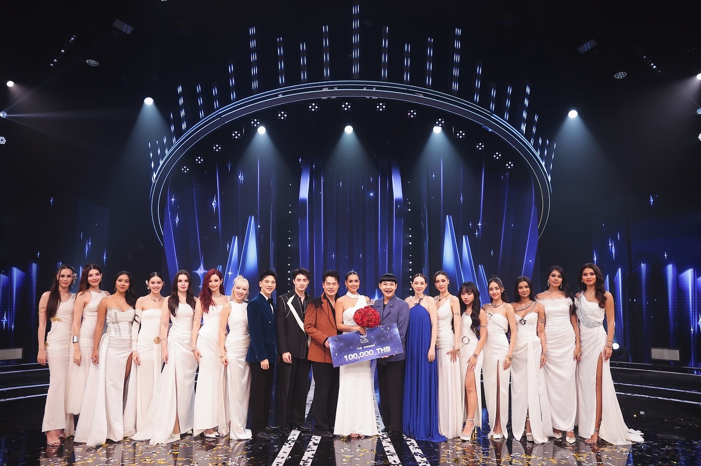 นุ้ย - สุจิรา อรุณพิพัฒน์