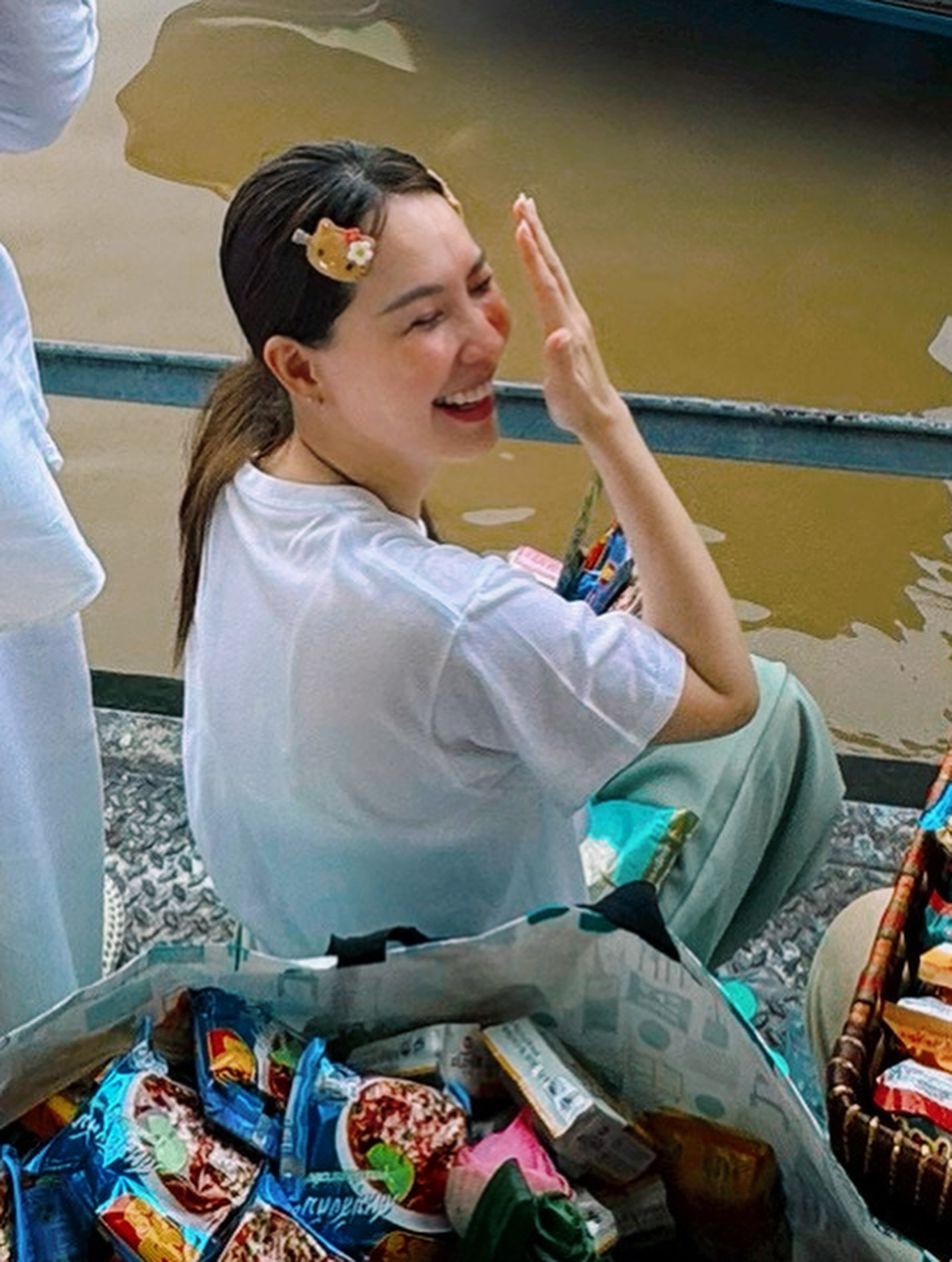 นุ้ย - สุจิรา อรุณพิพัฒน์
