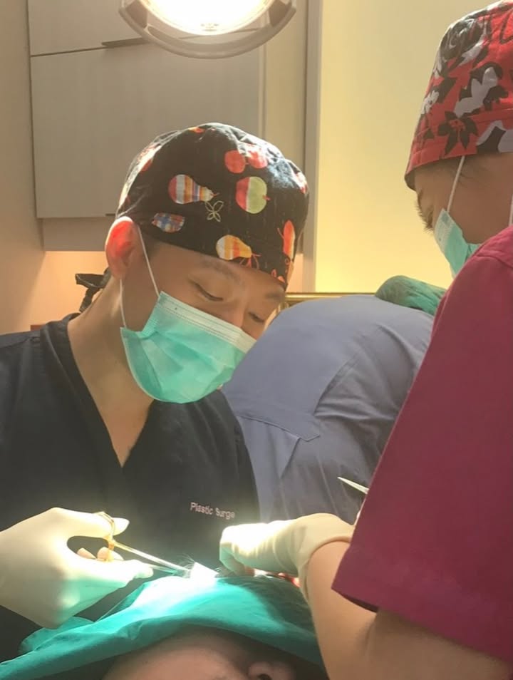 นุ้ย - สุจิรา อรุณพิพัฒน์