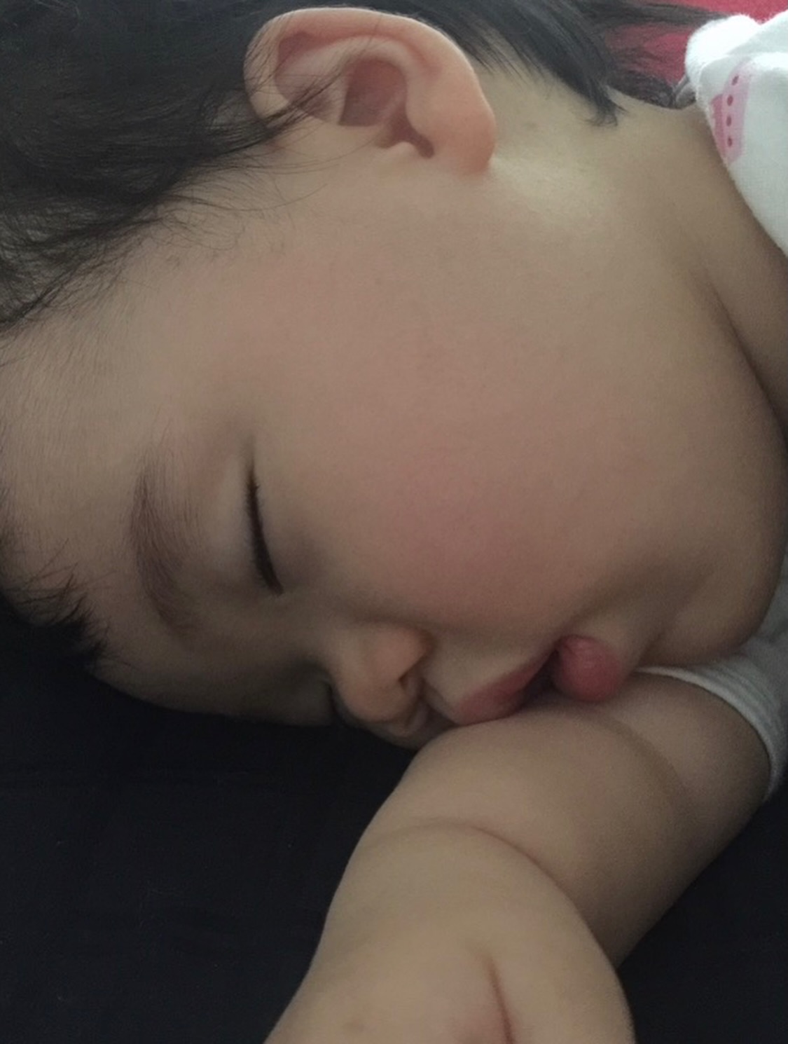 นุ้ย - สุจิรา อรุณพิพัฒน์