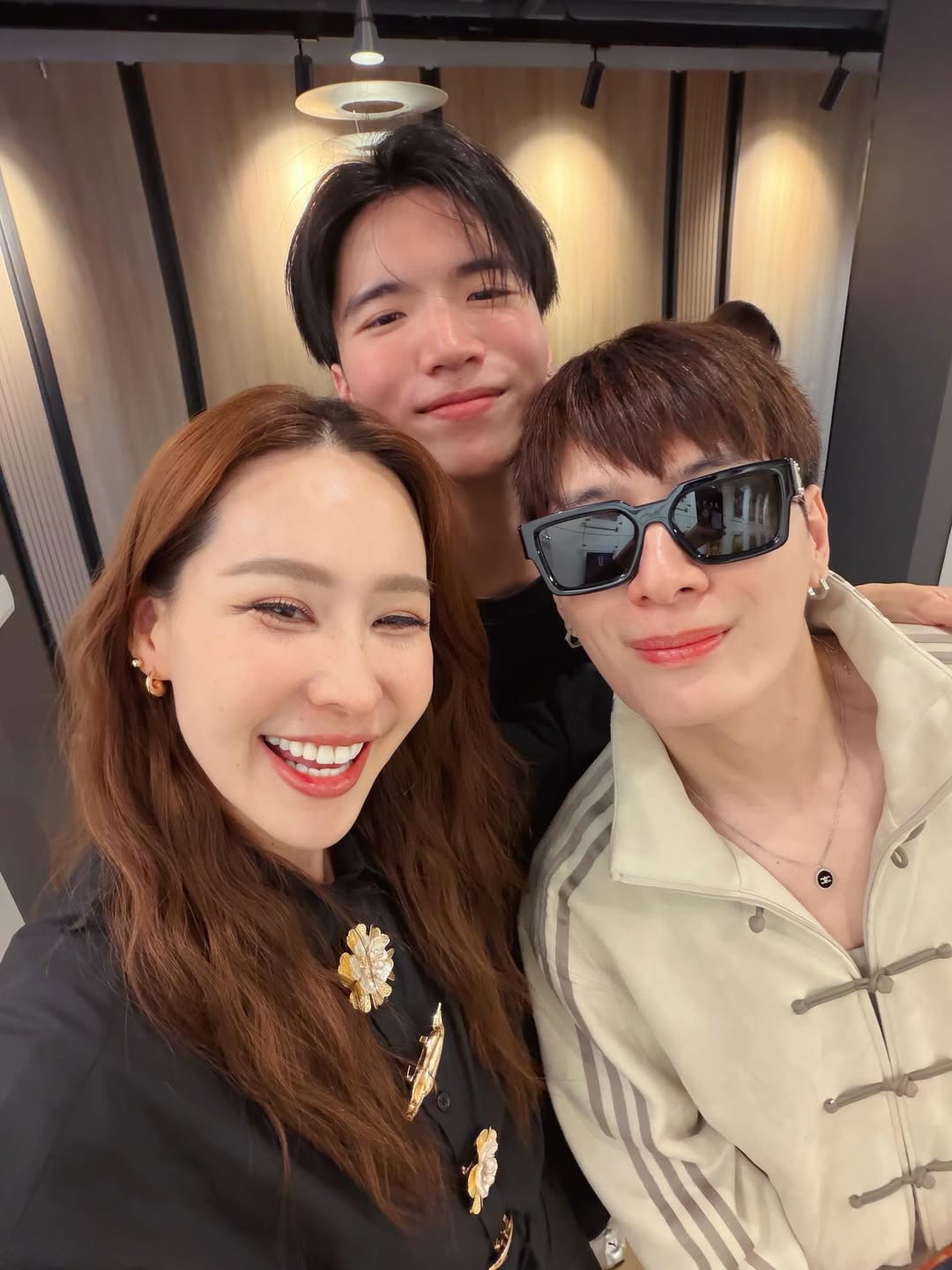 นุ้ย - สุจิรา อรุณพิพัฒน์