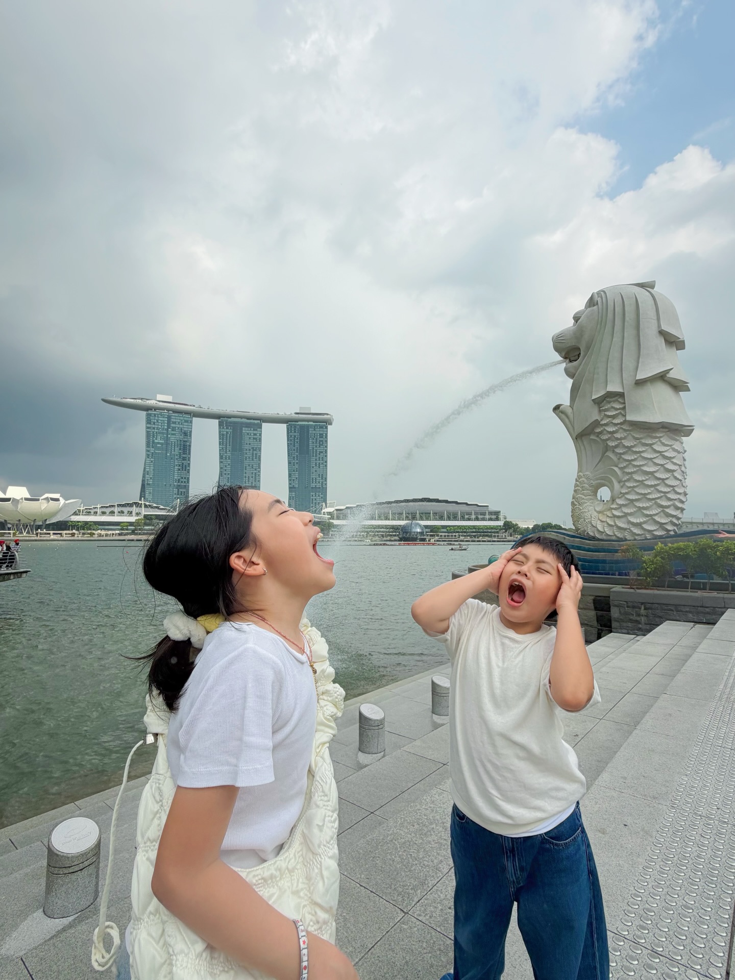 นุ้ย - สุจิรา อรุณพิพัฒน์
