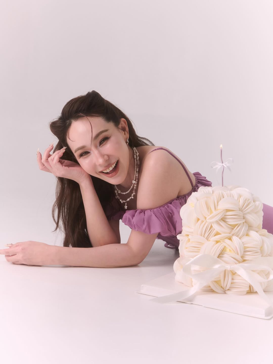 นุ้ย - สุจิรา อรุณพิพัฒน์