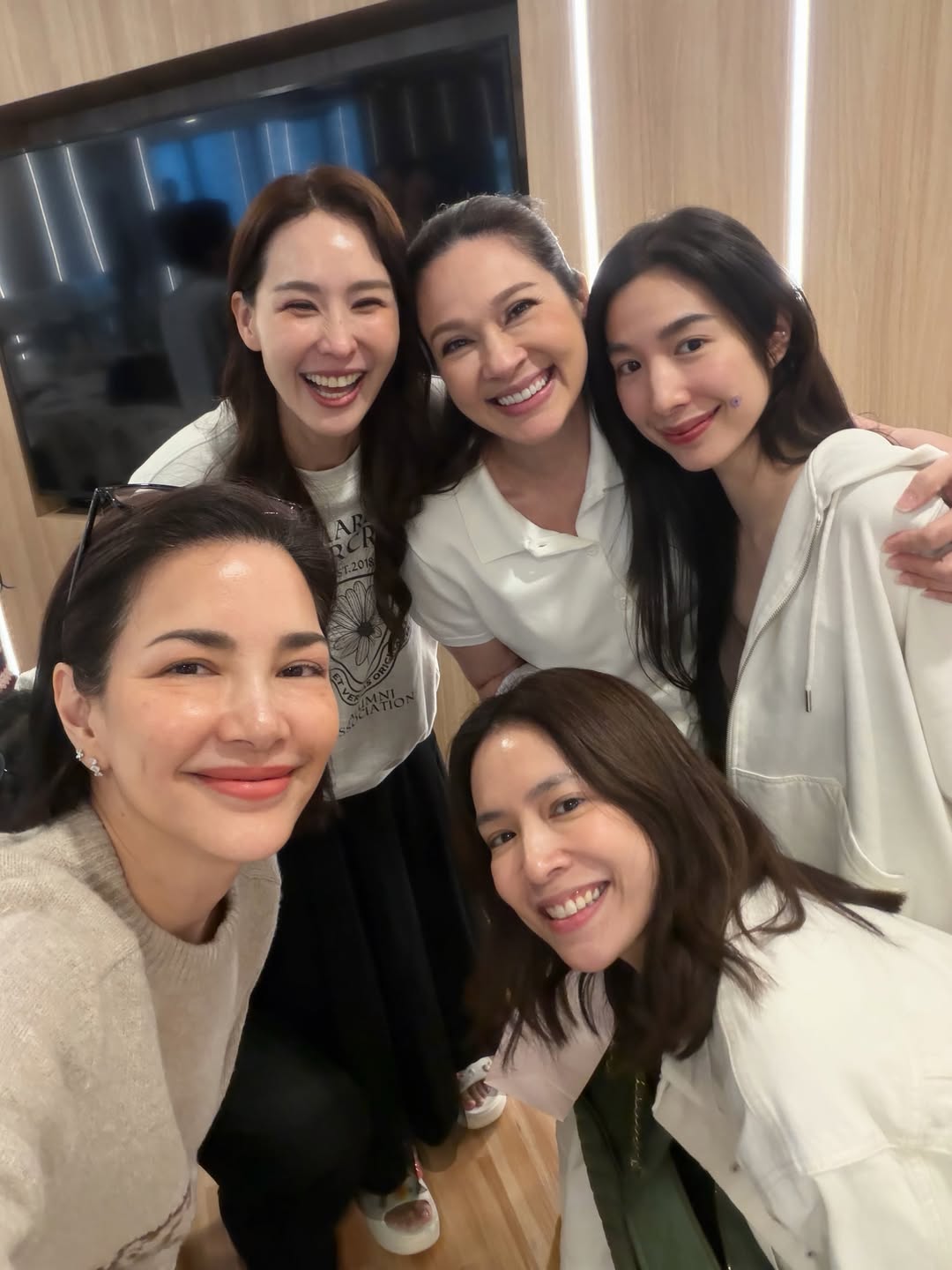 นุ้ย - สุจิรา อรุณพิพัฒน์
