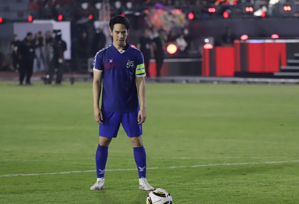 โป๊ป - ธนวรรธน์ วรรธนะภูติ