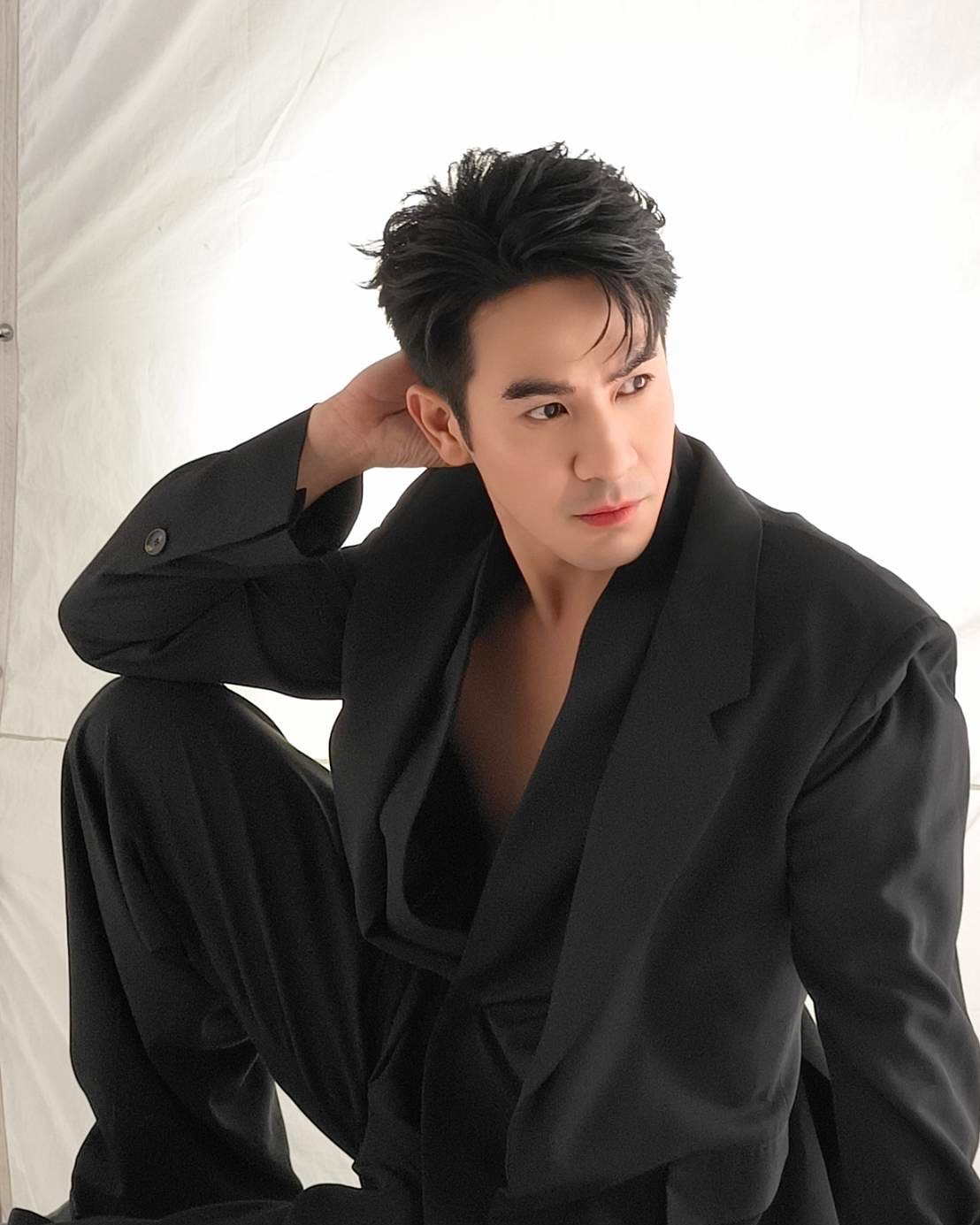 โป๊ป - ธนวรรธน์ วรรธนะภูติ