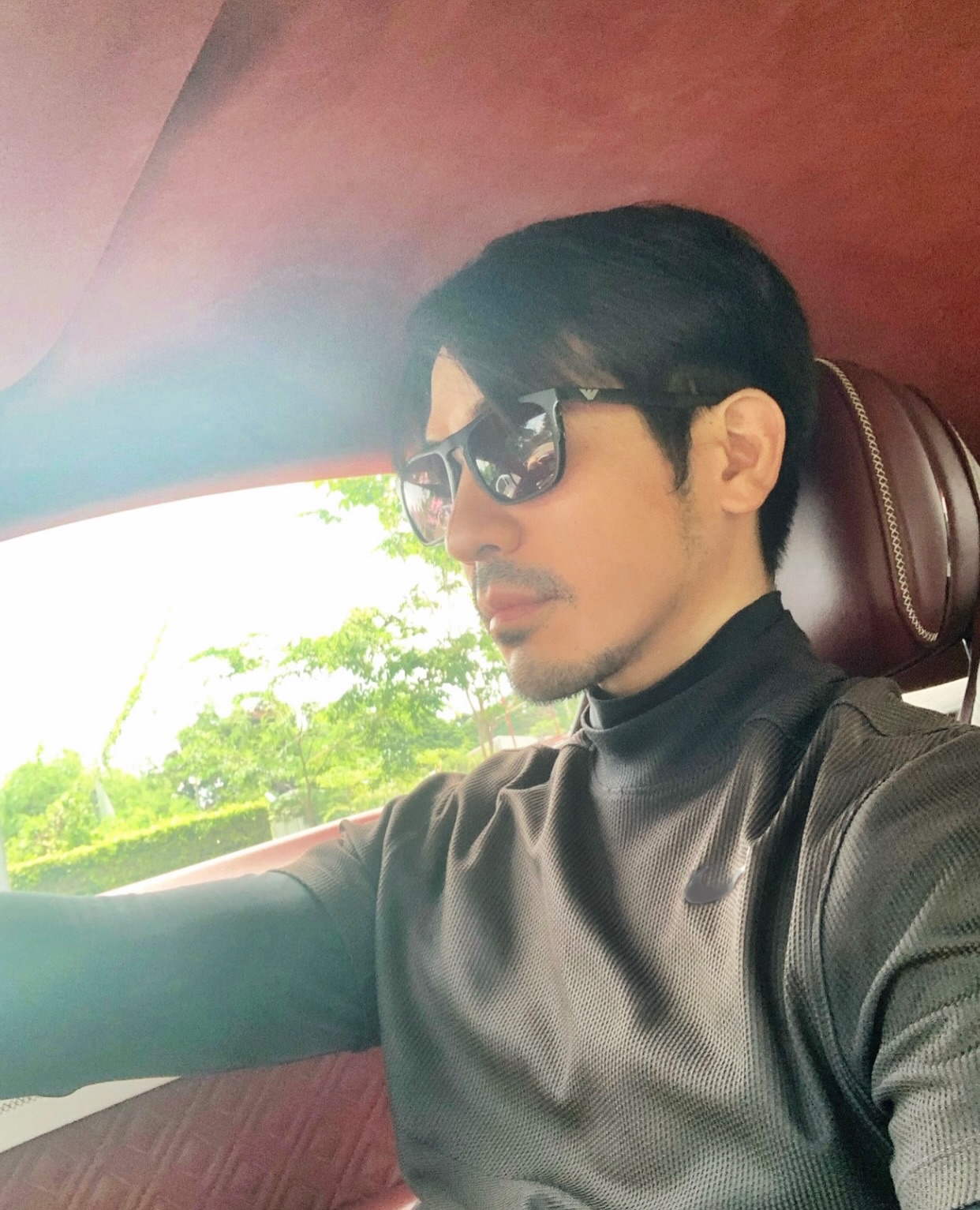 โป๊ป - ธนวรรธน์ วรรธนะภูติ