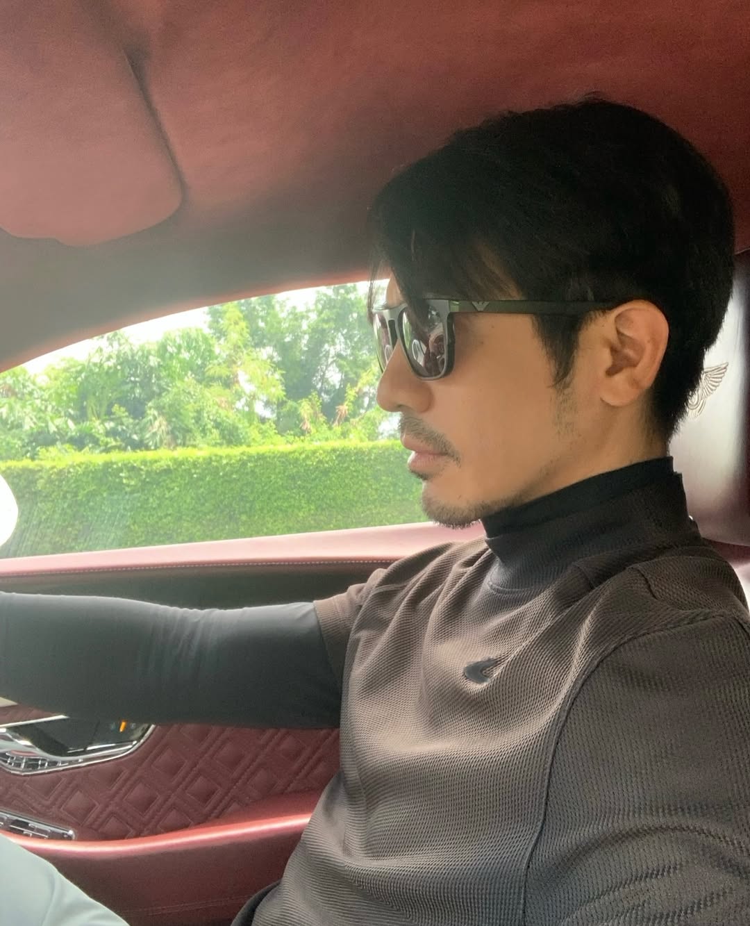โป๊ป - ธนวรรธน์ วรรธนะภูติ
