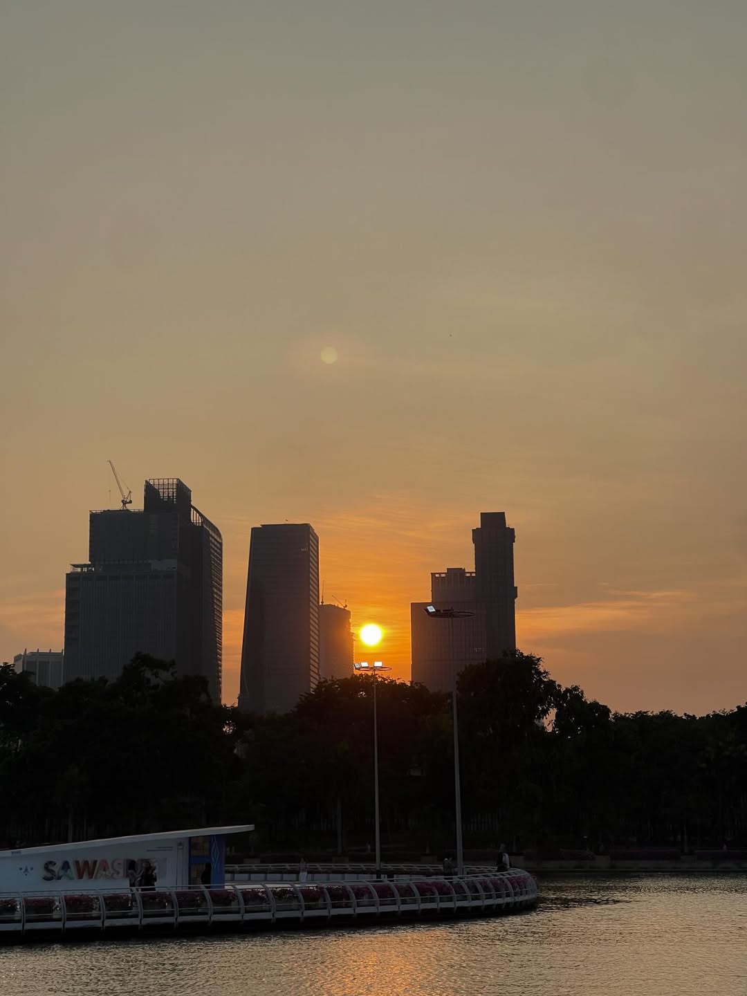 ม่อน - ธนัชชัย วิจิตรวงศ์ทอง