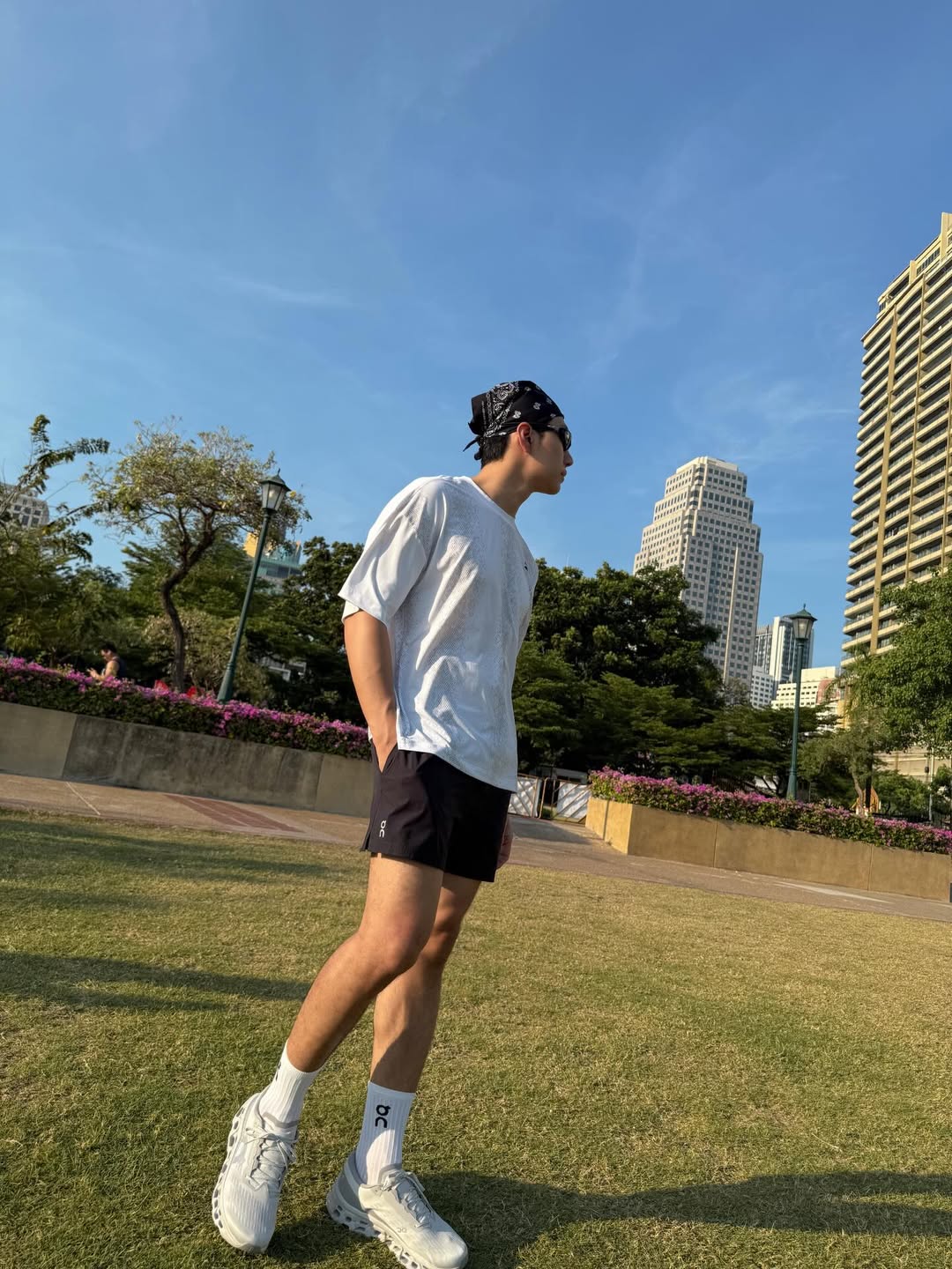 ม่อน - ธนัชชัย วิจิตรวงศ์ทอง