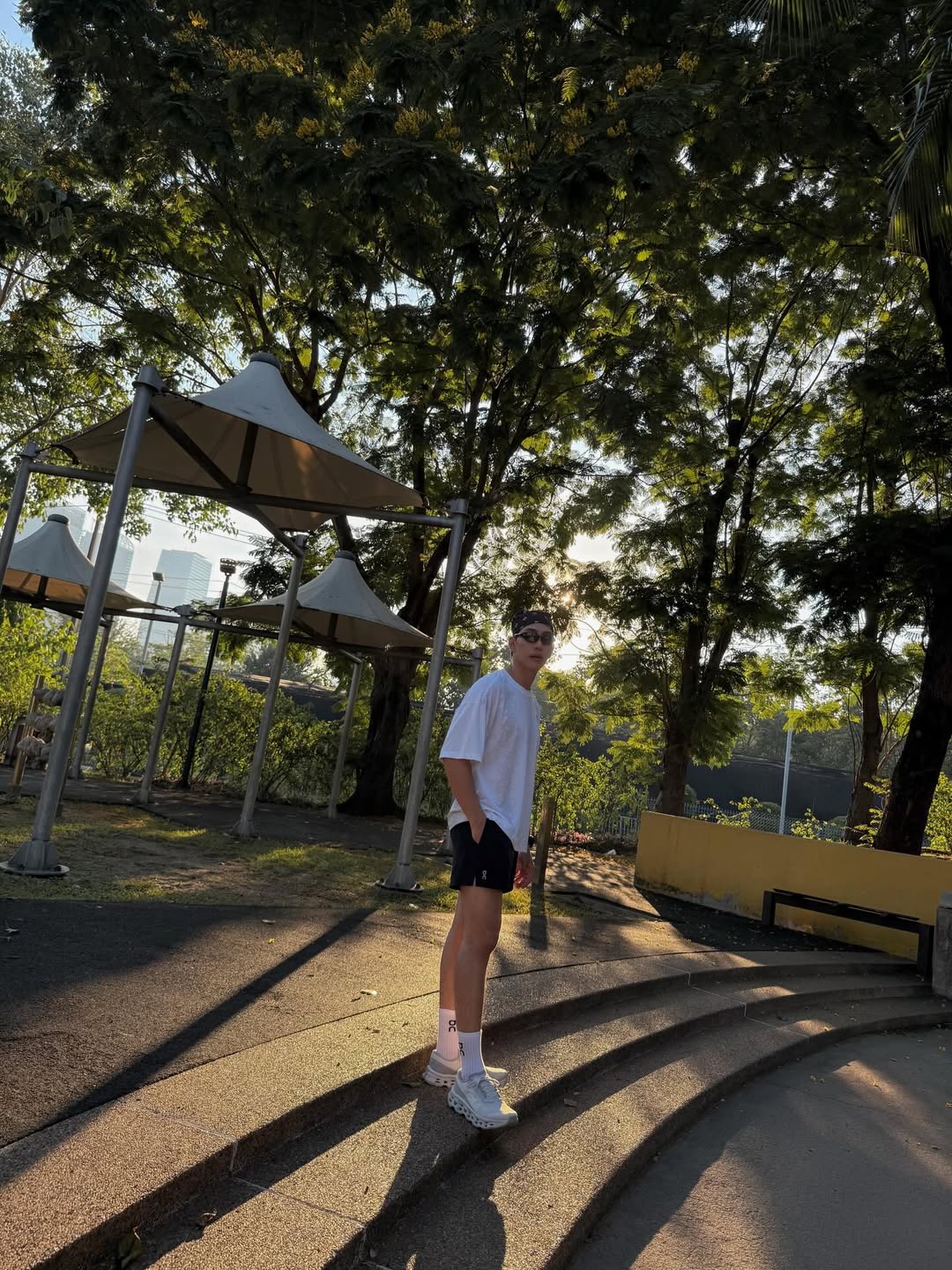 ม่อน - ธนัชชัย วิจิตรวงศ์ทอง