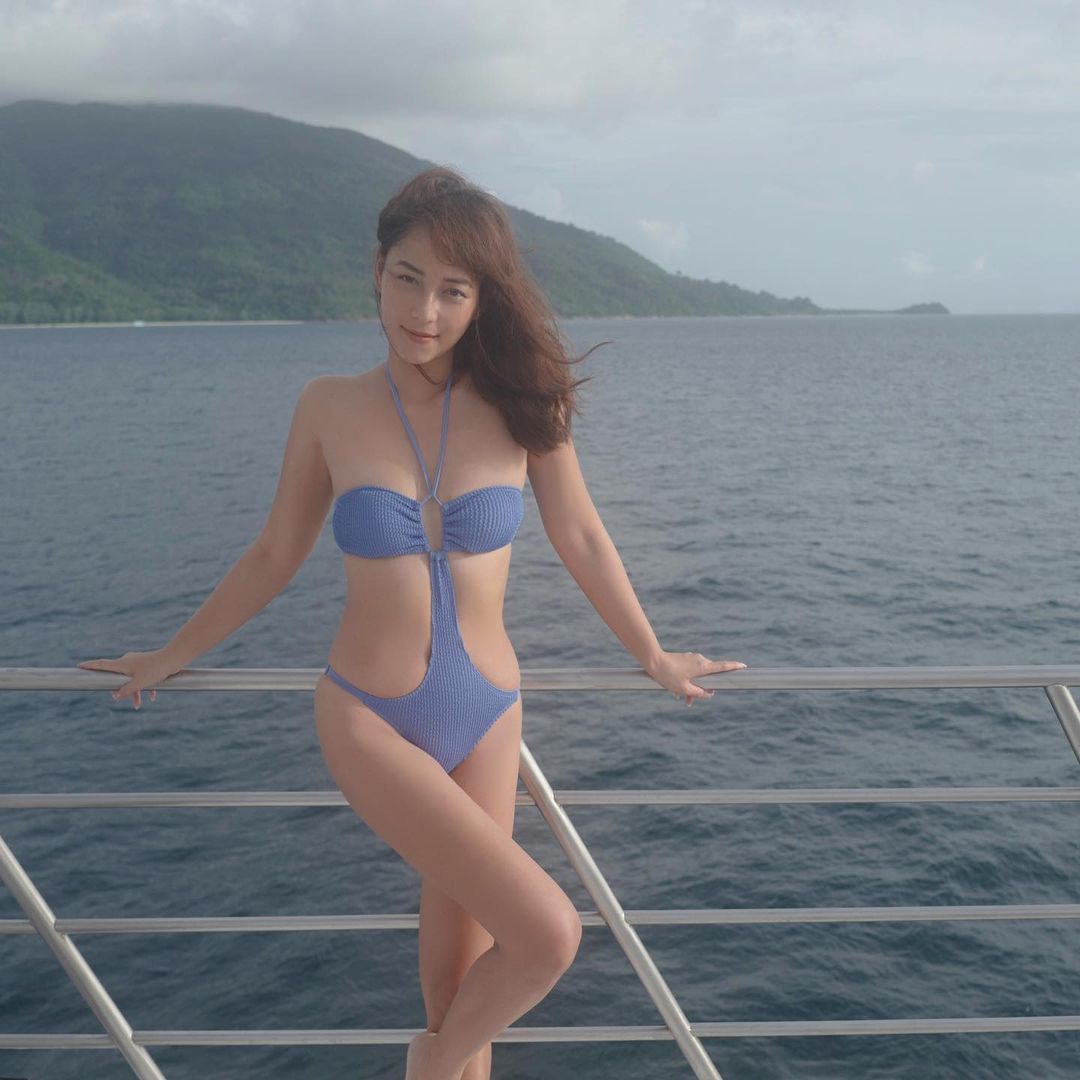 บี - น้ำทิพย์ จงรัชตวิบูลย์