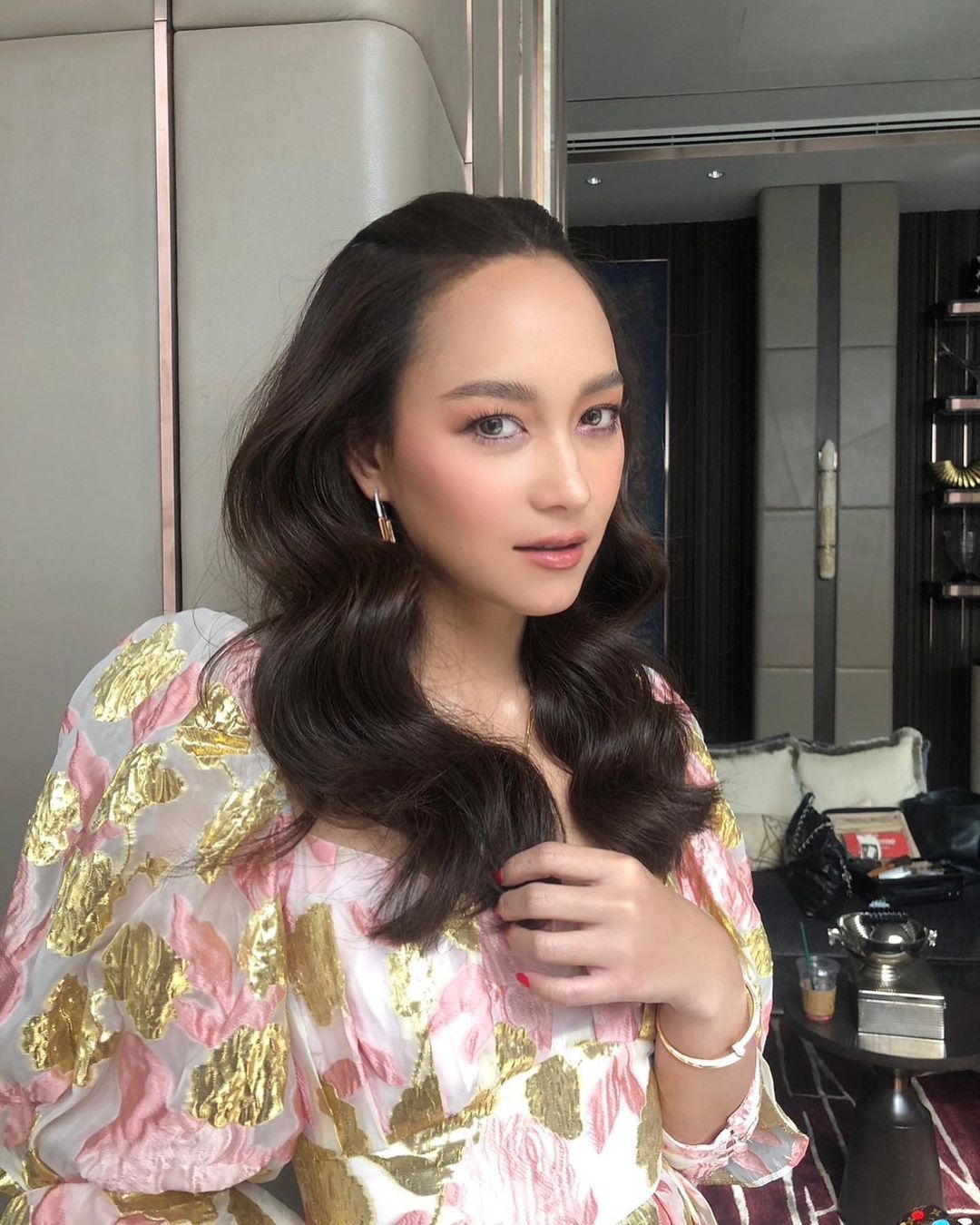 บี - น้ำทิพย์ จงรัชตวิบูลย์
