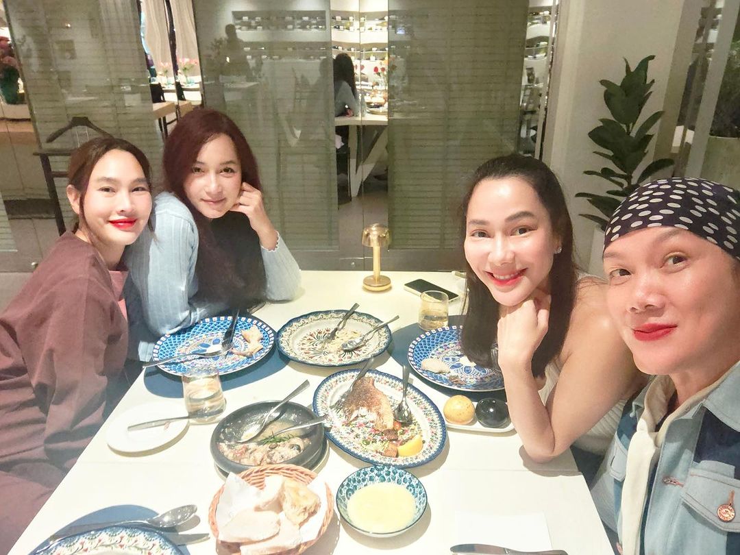 บี - น้ำทิพย์ จงรัชตวิบูลย์