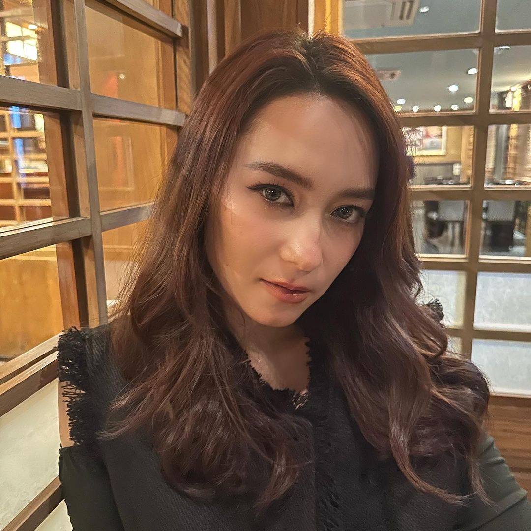 บี - น้ำทิพย์ จงรัชตวิบูลย์
