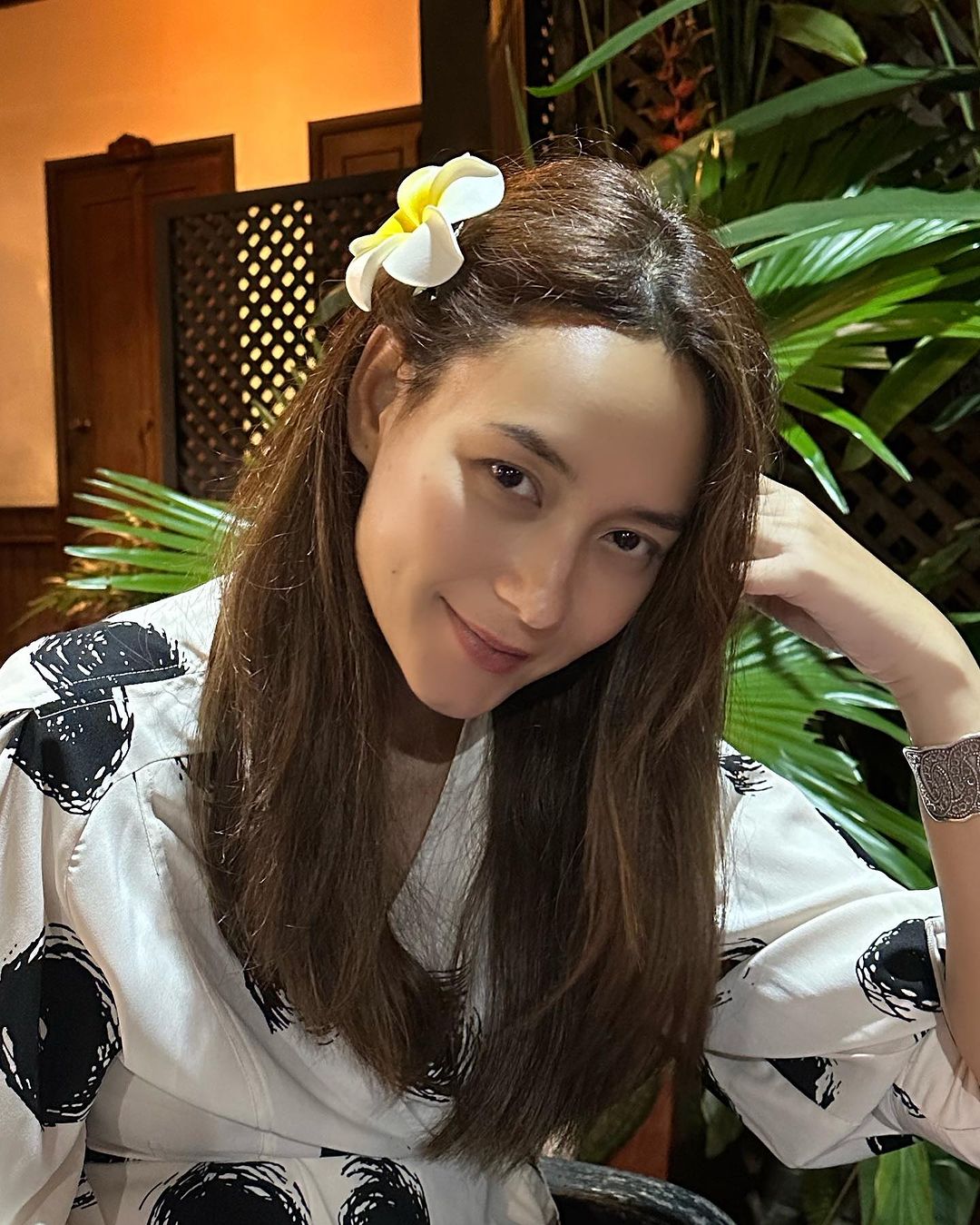 บี - น้ำทิพย์ จงรัชตวิบูลย์