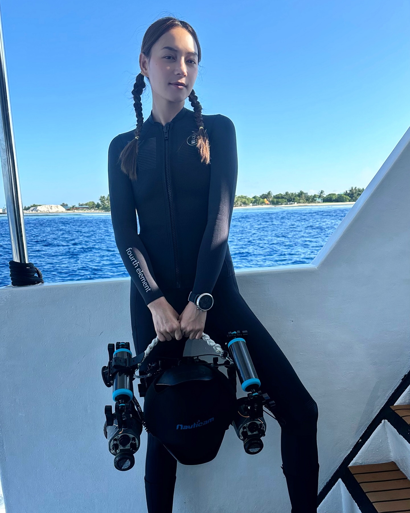 บี - น้ำทิพย์ จงรัชตวิบูลย์