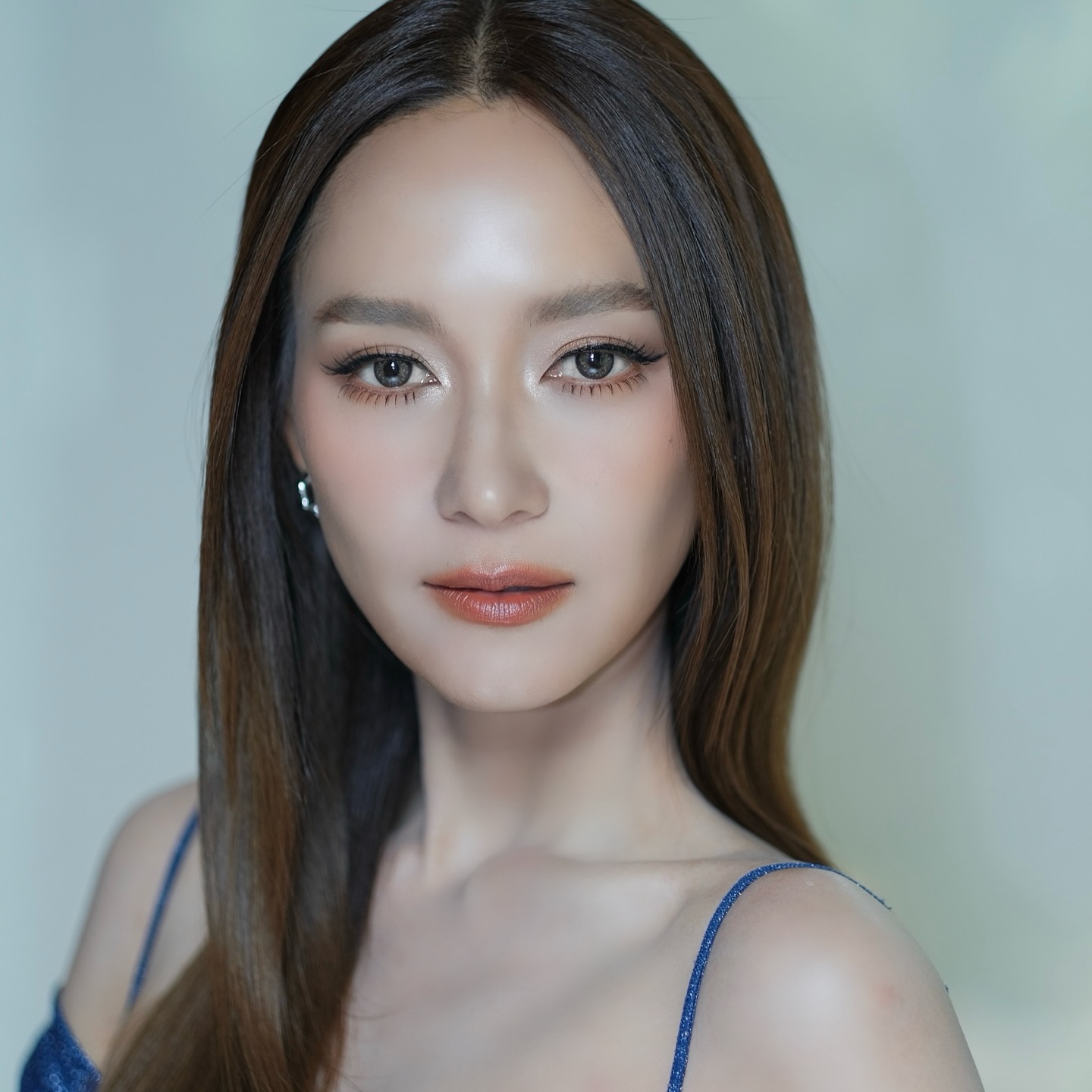 บี - น้ำทิพย์ จงรัชตวิบูลย์