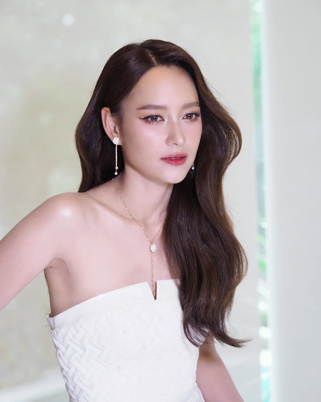 บี - น้ำทิพย์ จงรัชตวิบูลย์