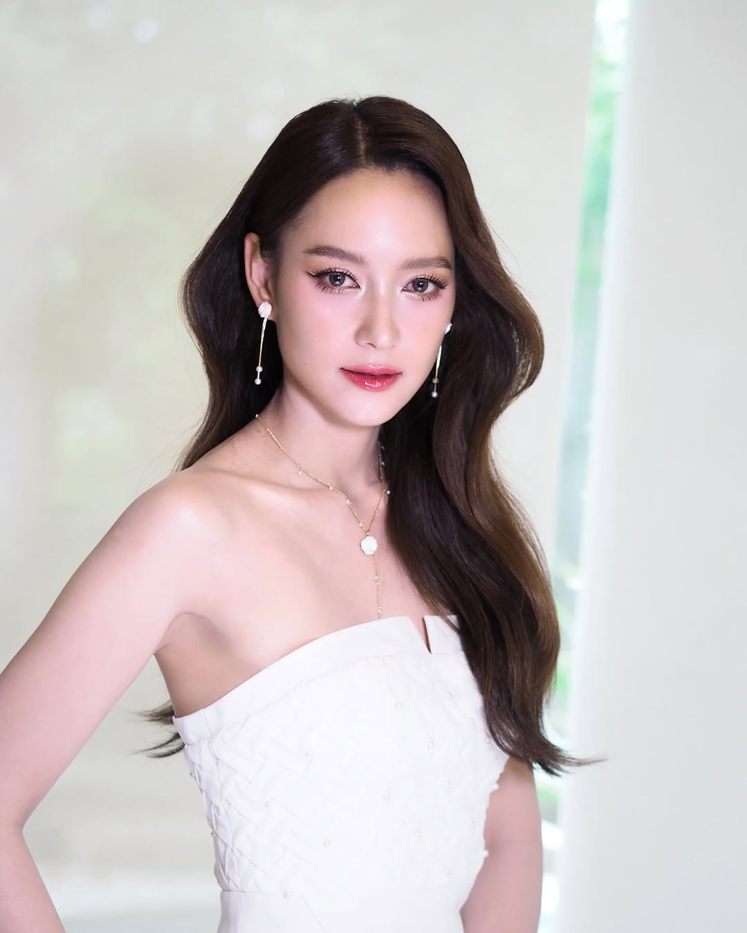 บี - น้ำทิพย์ จงรัชตวิบูลย์