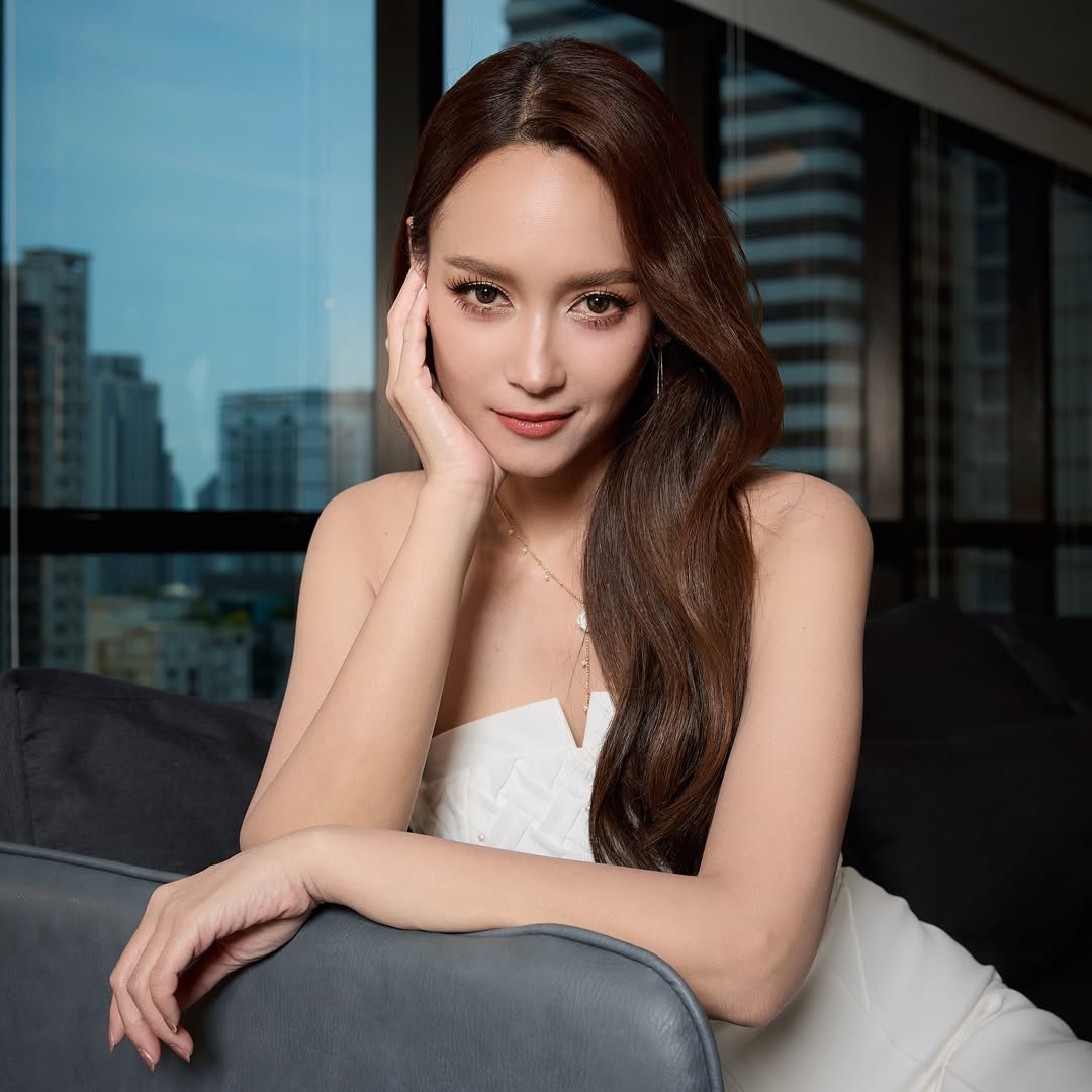 บี - น้ำทิพย์ จงรัชตวิบูลย์