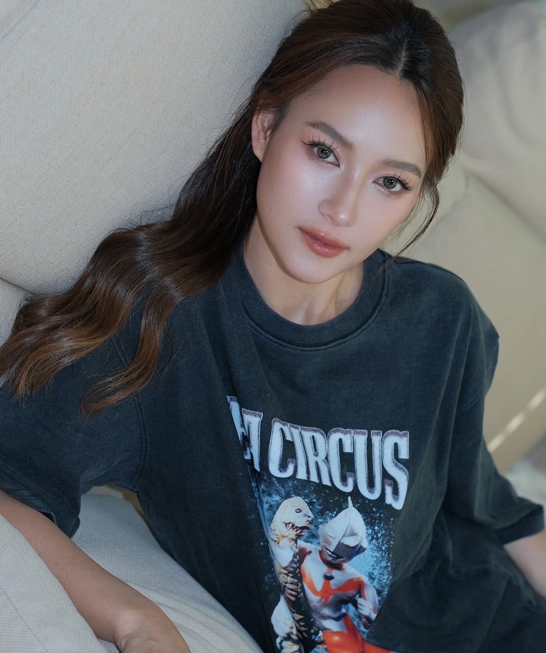 บี - น้ำทิพย์ จงรัชตวิบูลย์