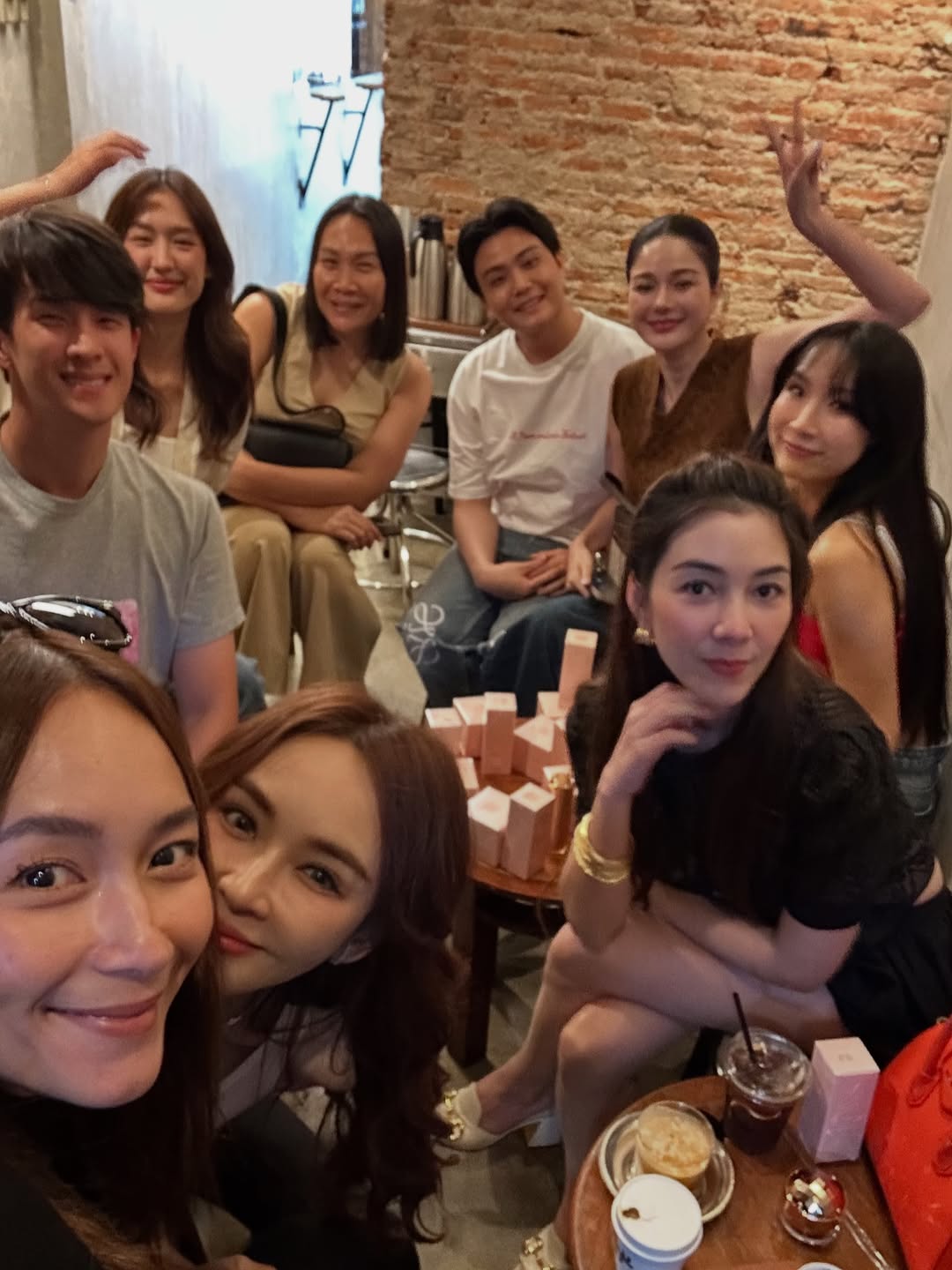 บี - น้ำทิพย์ จงรัชตวิบูลย์