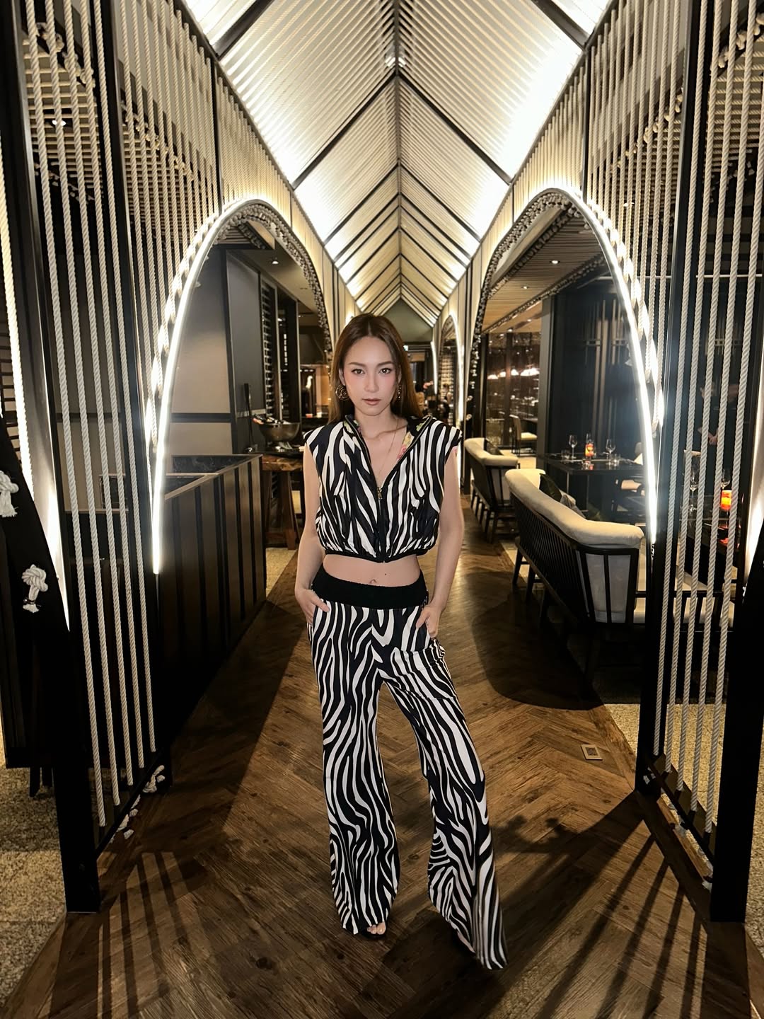 บี - น้ำทิพย์ จงรัชตวิบูลย์