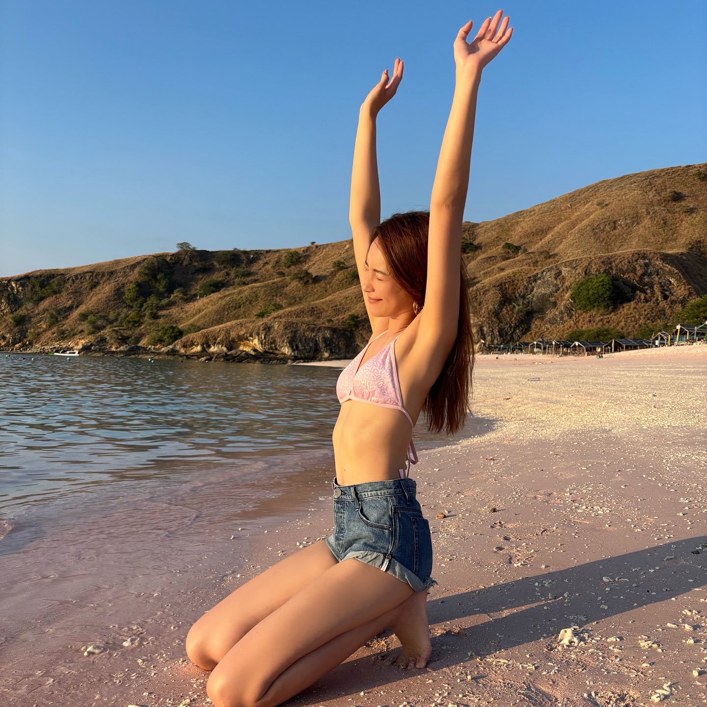 บี - น้ำทิพย์ จงรัชตวิบูลย์