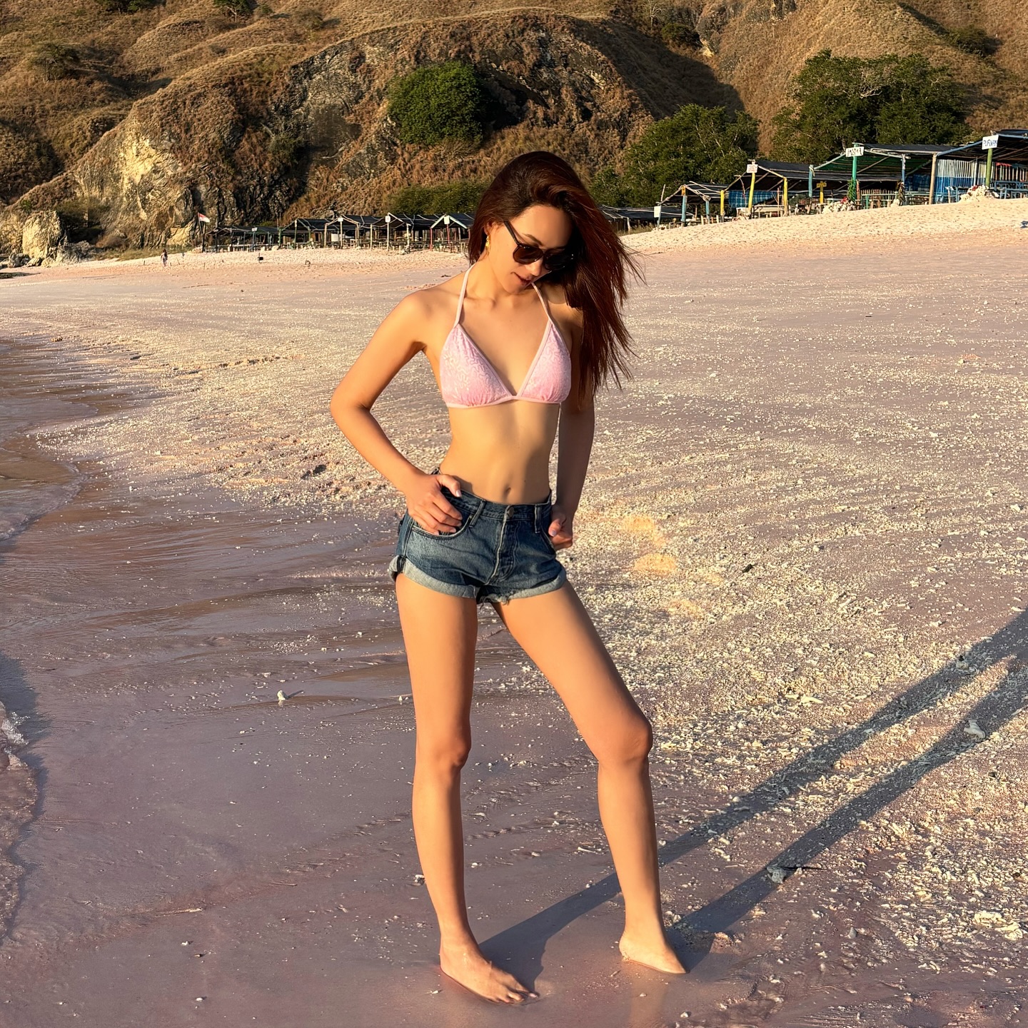 บี - น้ำทิพย์ จงรัชตวิบูลย์