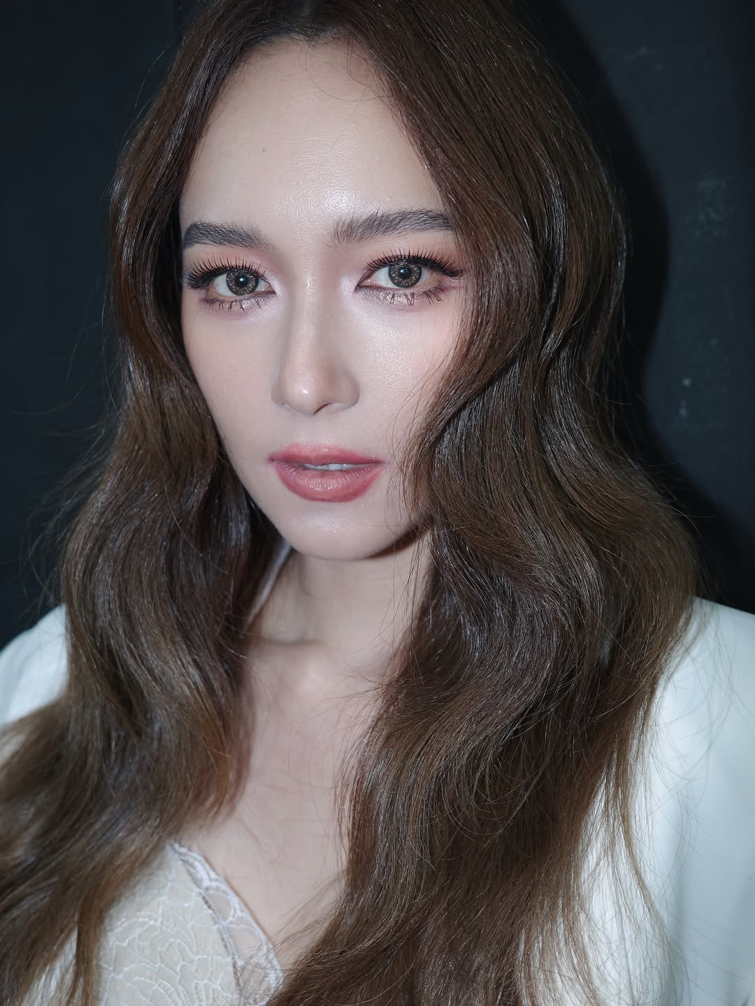 บี - น้ำทิพย์ จงรัชตวิบูลย์