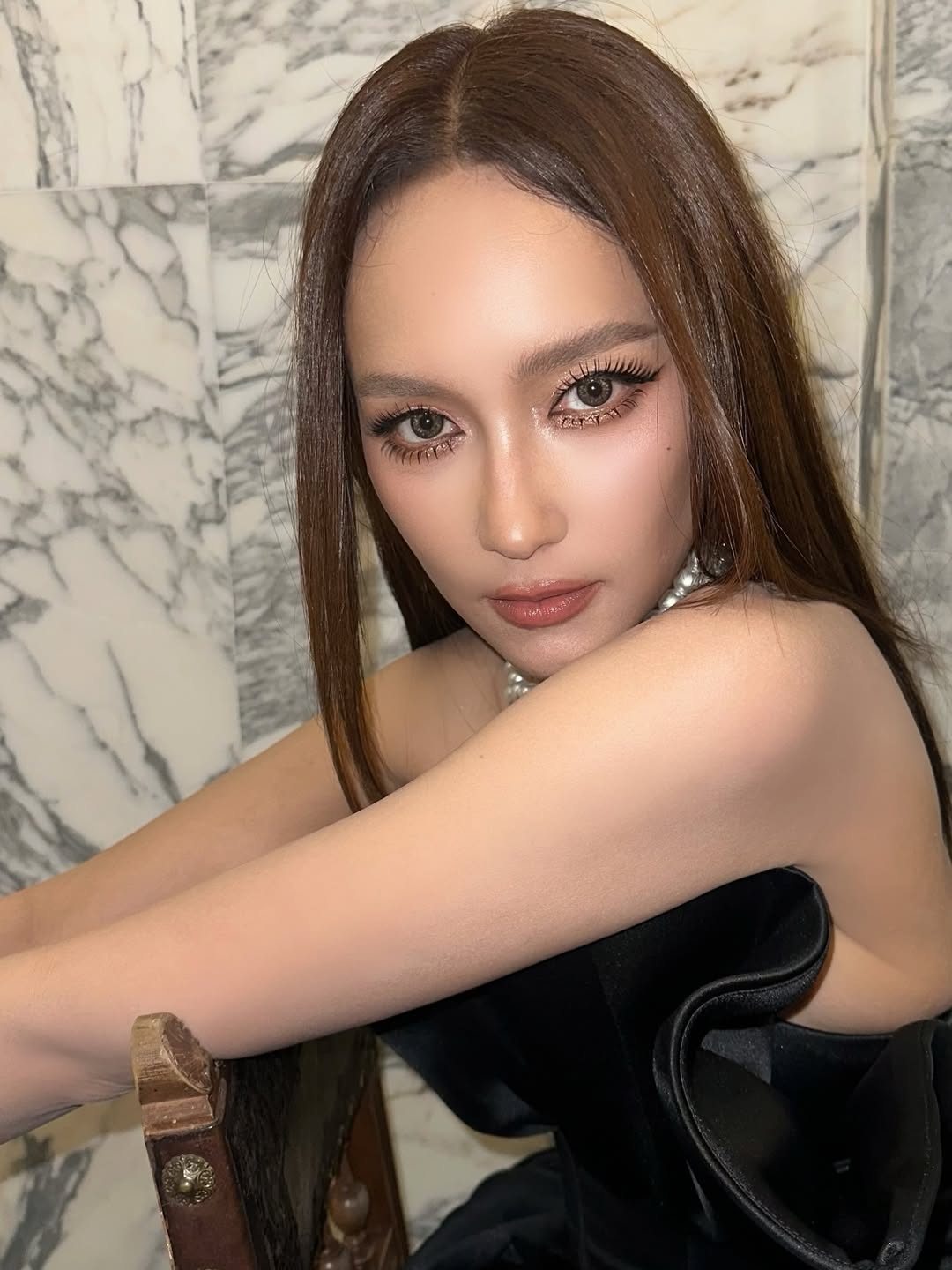 บี - น้ำทิพย์ จงรัชตวิบูลย์