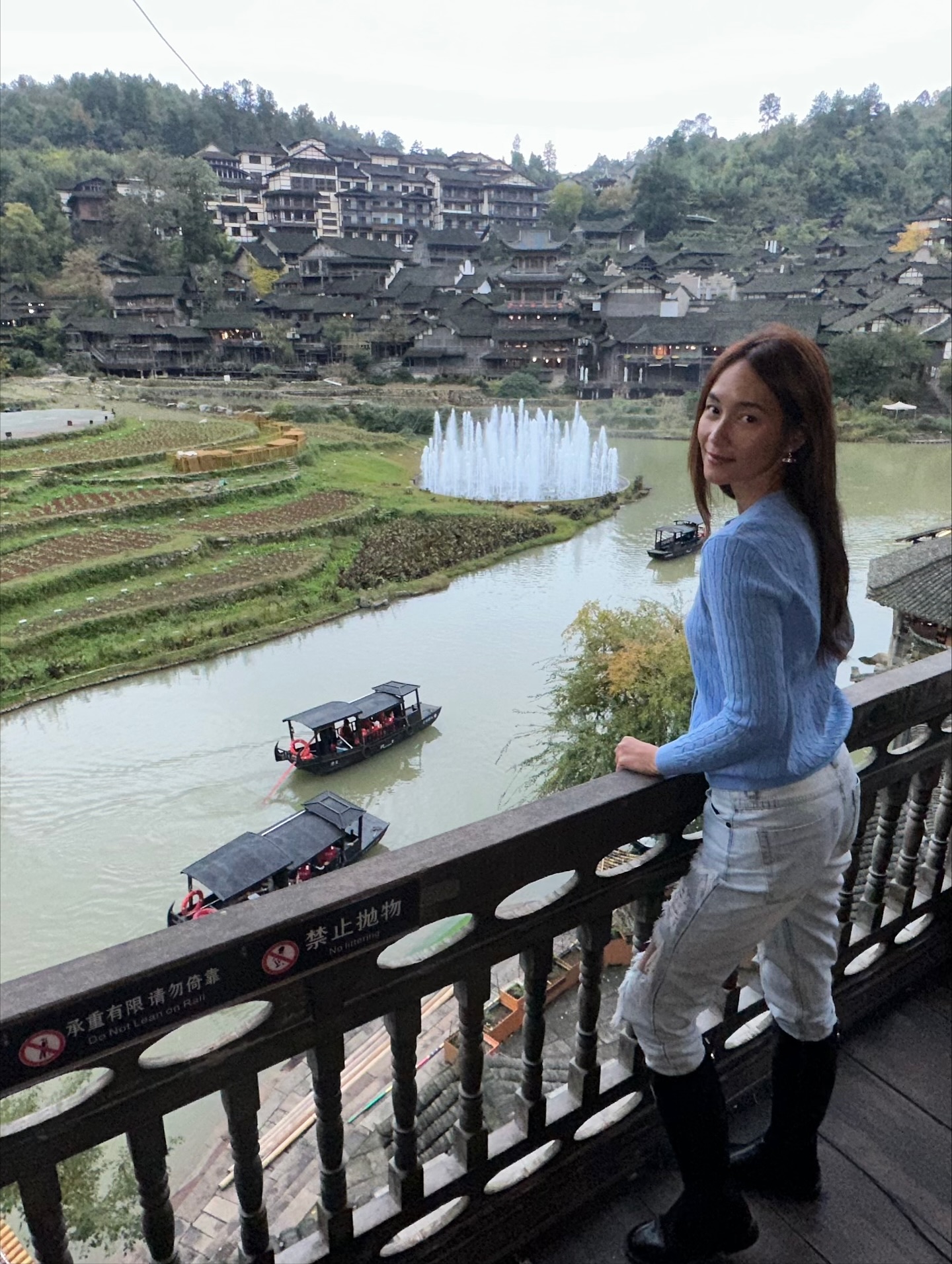 บี - น้ำทิพย์ จงรัชตวิบูลย์