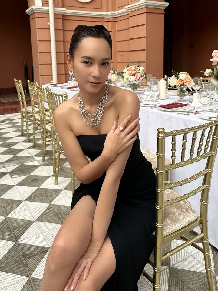 บี - น้ำทิพย์ จงรัชตวิบูลย์