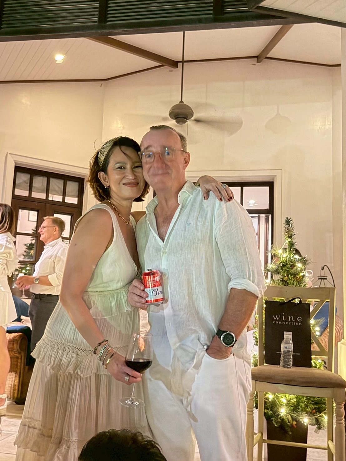 บี - น้ำทิพย์ จงรัชตวิบูลย์