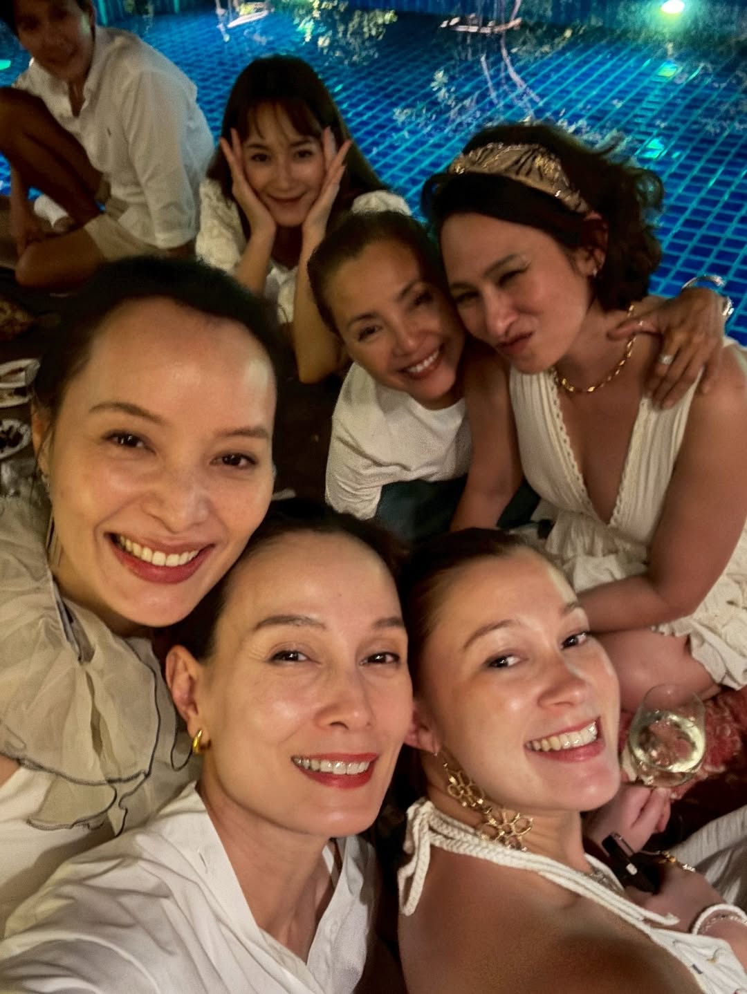 บี - น้ำทิพย์ จงรัชตวิบูลย์