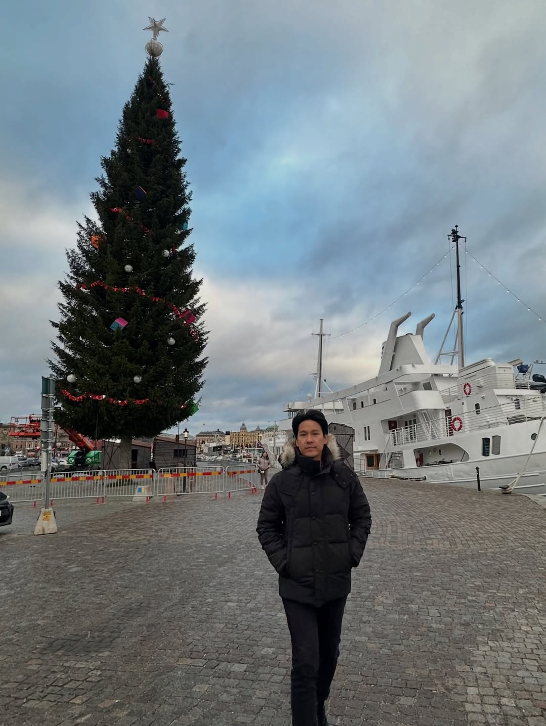 บี - น้ำทิพย์ จงรัชตวิบูลย์