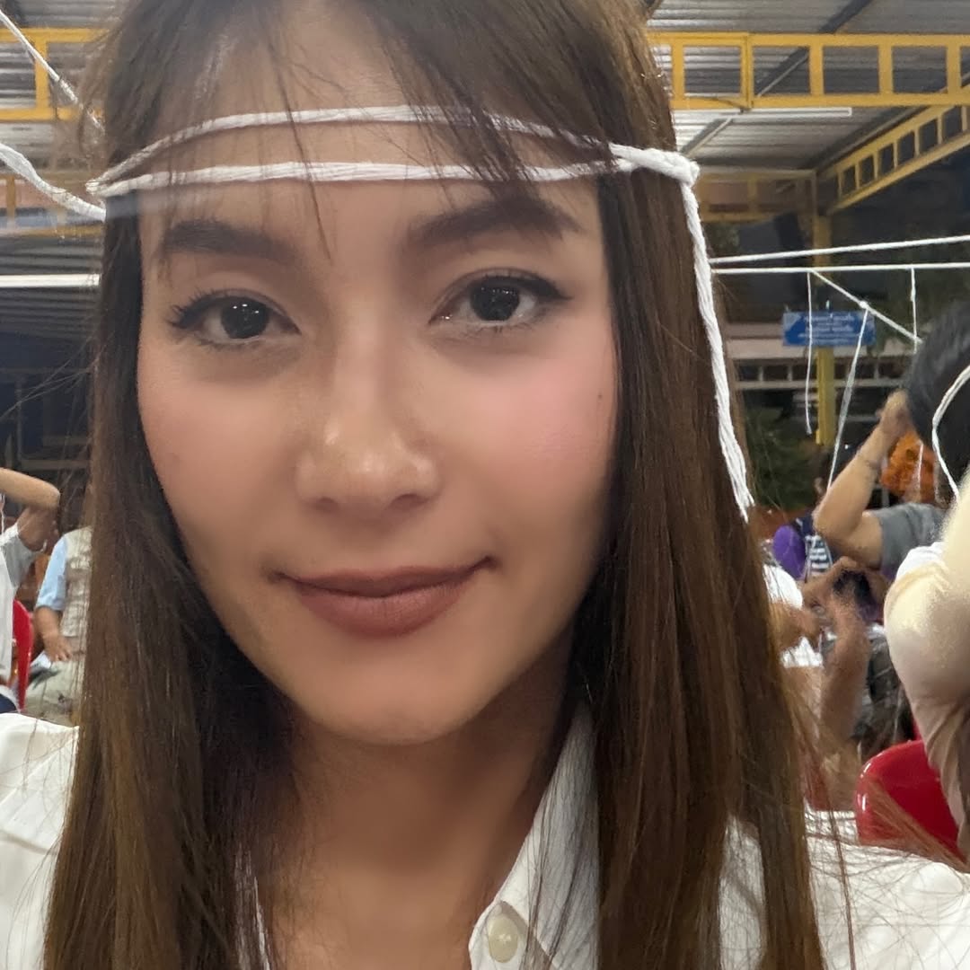 บี - น้ำทิพย์ จงรัชตวิบูลย์