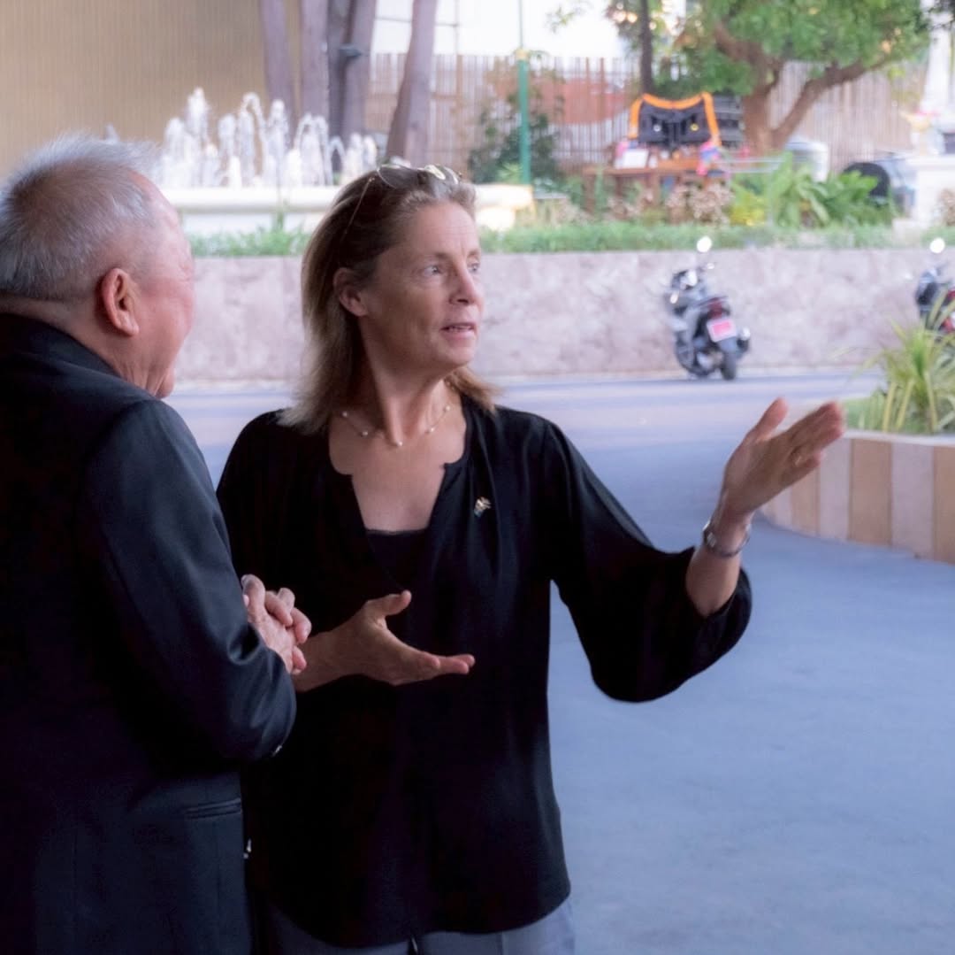 บี - น้ำทิพย์ จงรัชตวิบูลย์