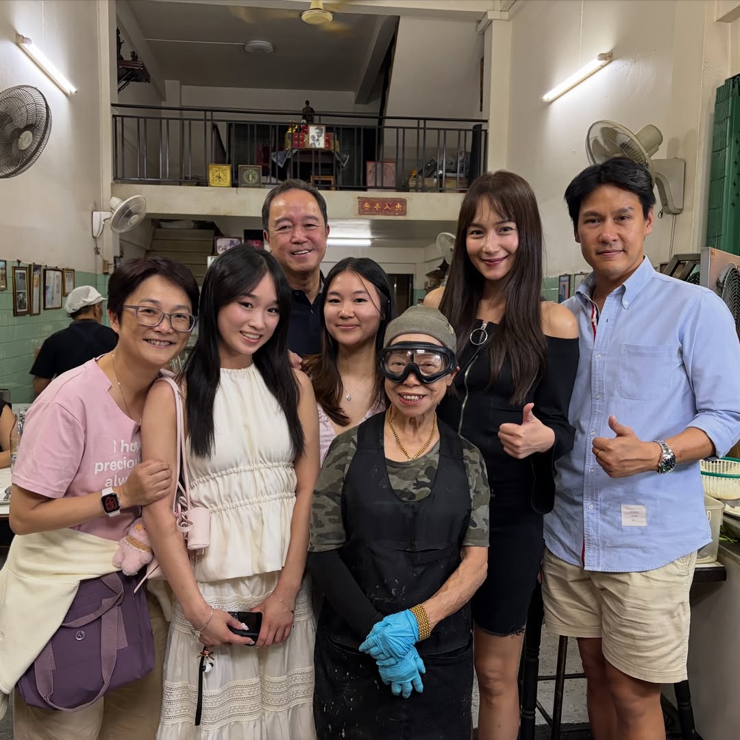 บี - น้ำทิพย์ จงรัชตวิบูลย์