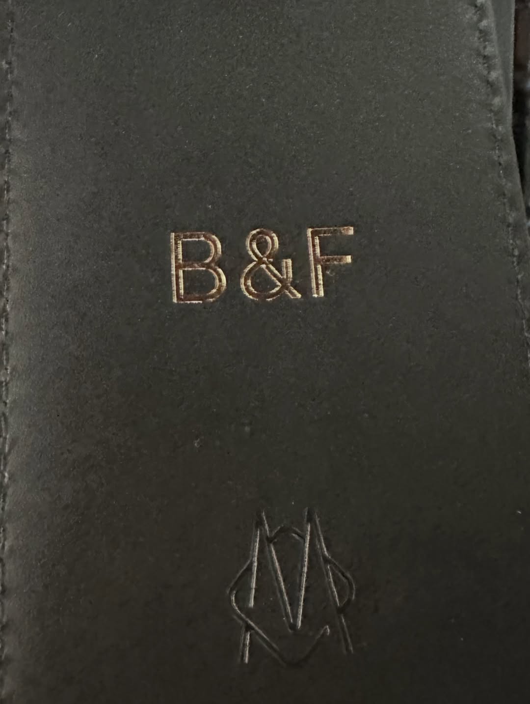 บี - น้ำทิพย์ จงรัชตวิบูลย์