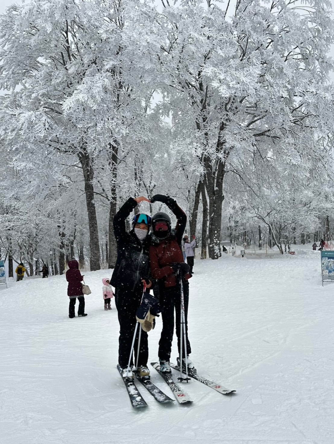 บี - น้ำทิพย์ จงรัชตวิบูลย์