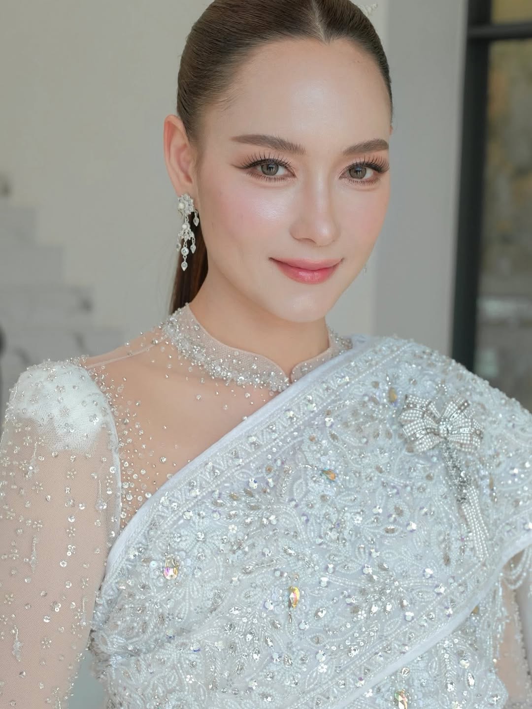 บี - น้ำทิพย์ จงรัชตวิบูลย์