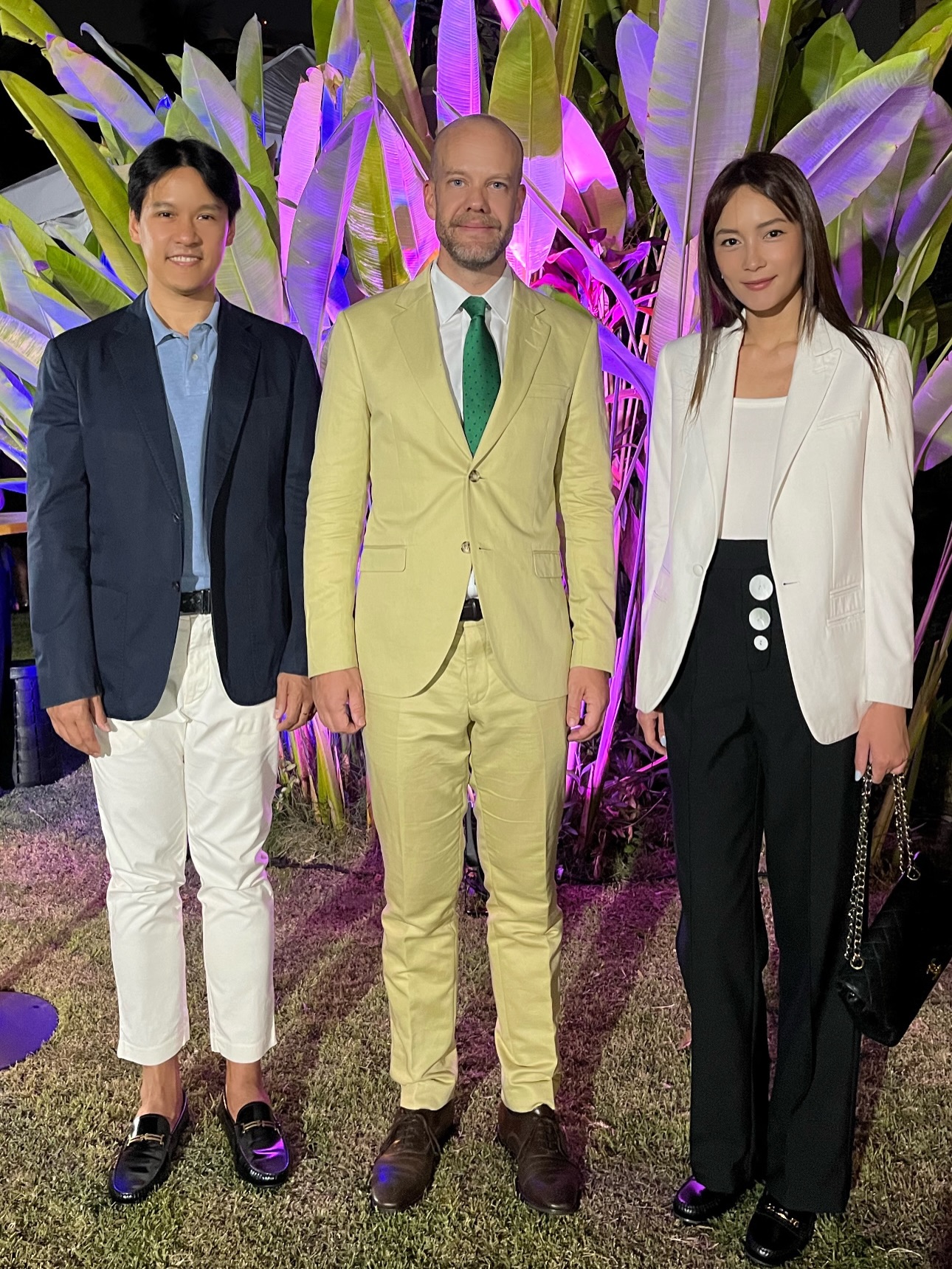 บี - น้ำทิพย์ จงรัชตวิบูลย์