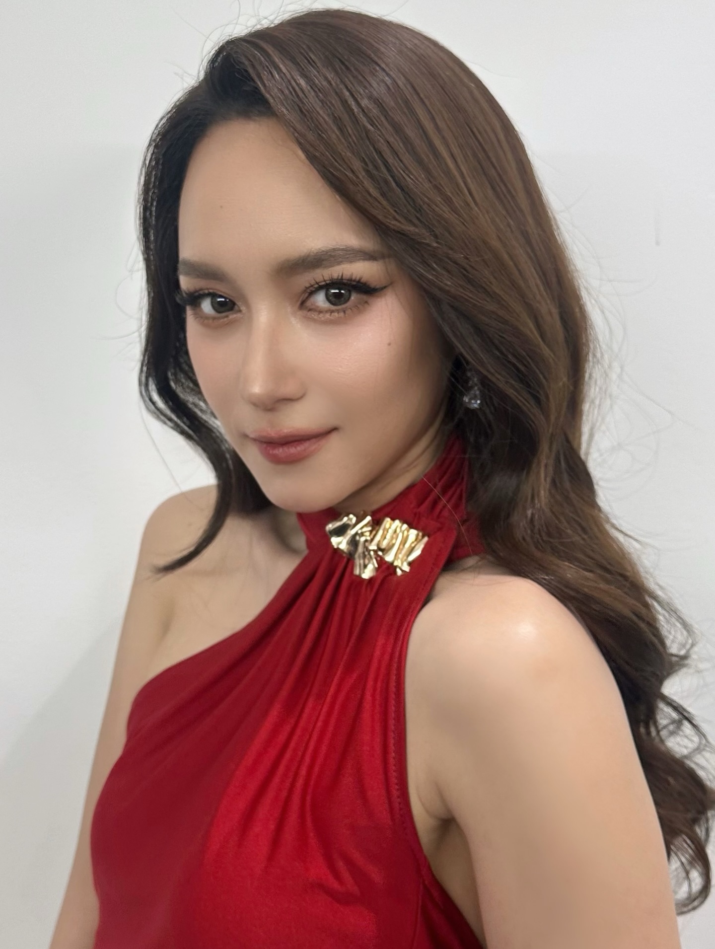 บี - น้ำทิพย์ จงรัชตวิบูลย์