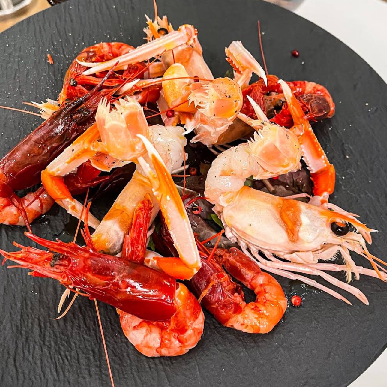 บี - น้ำทิพย์ จงรัชตวิบูลย์