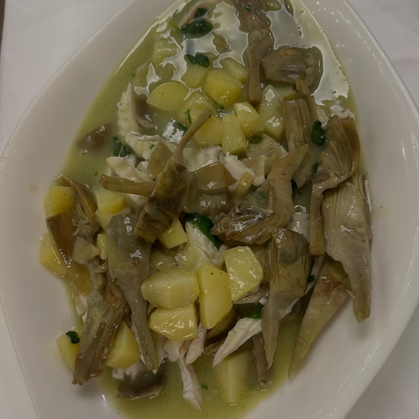 บี - น้ำทิพย์ จงรัชตวิบูลย์