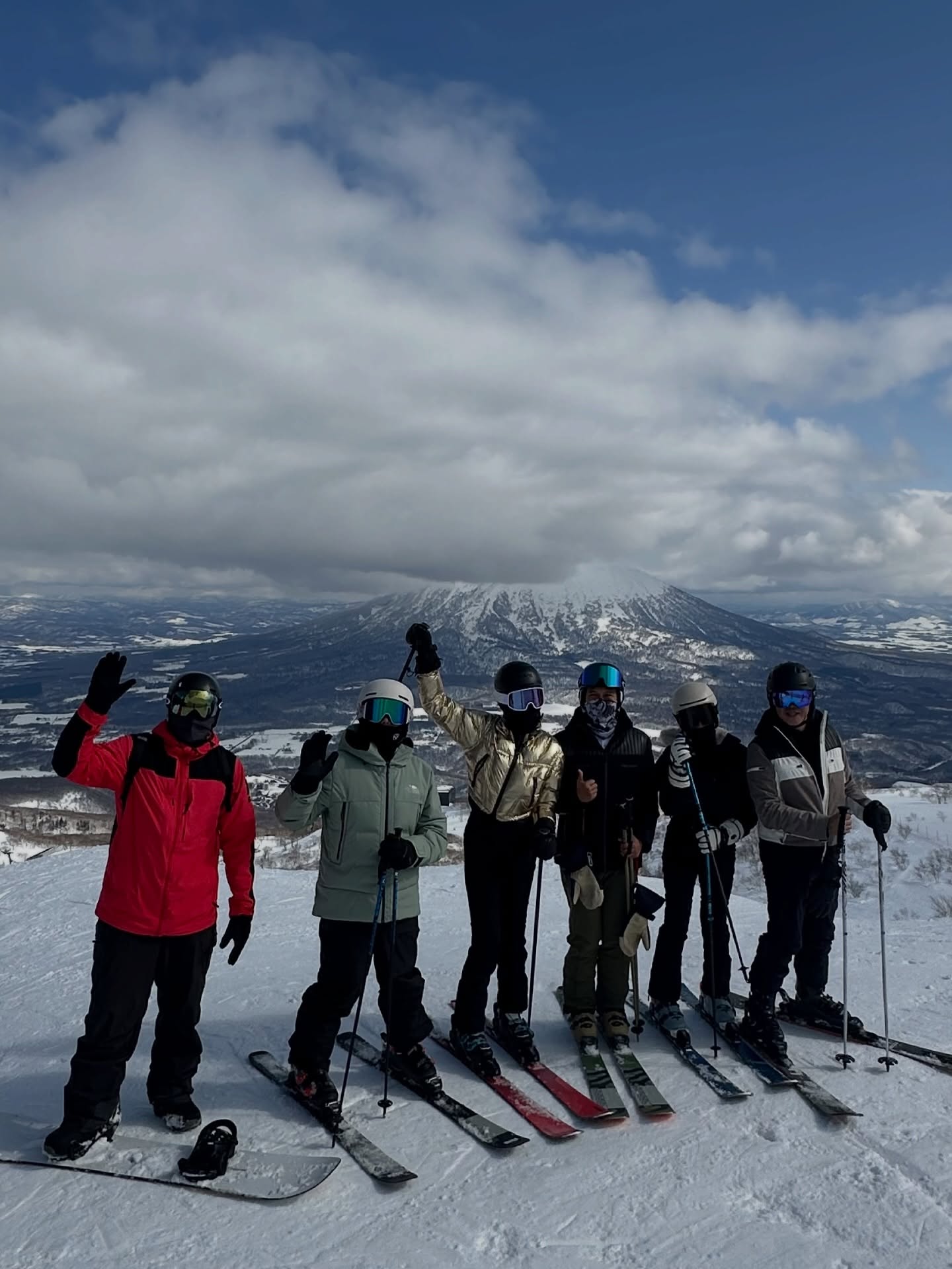 บี - น้ำทิพย์ จงรัชตวิบูลย์