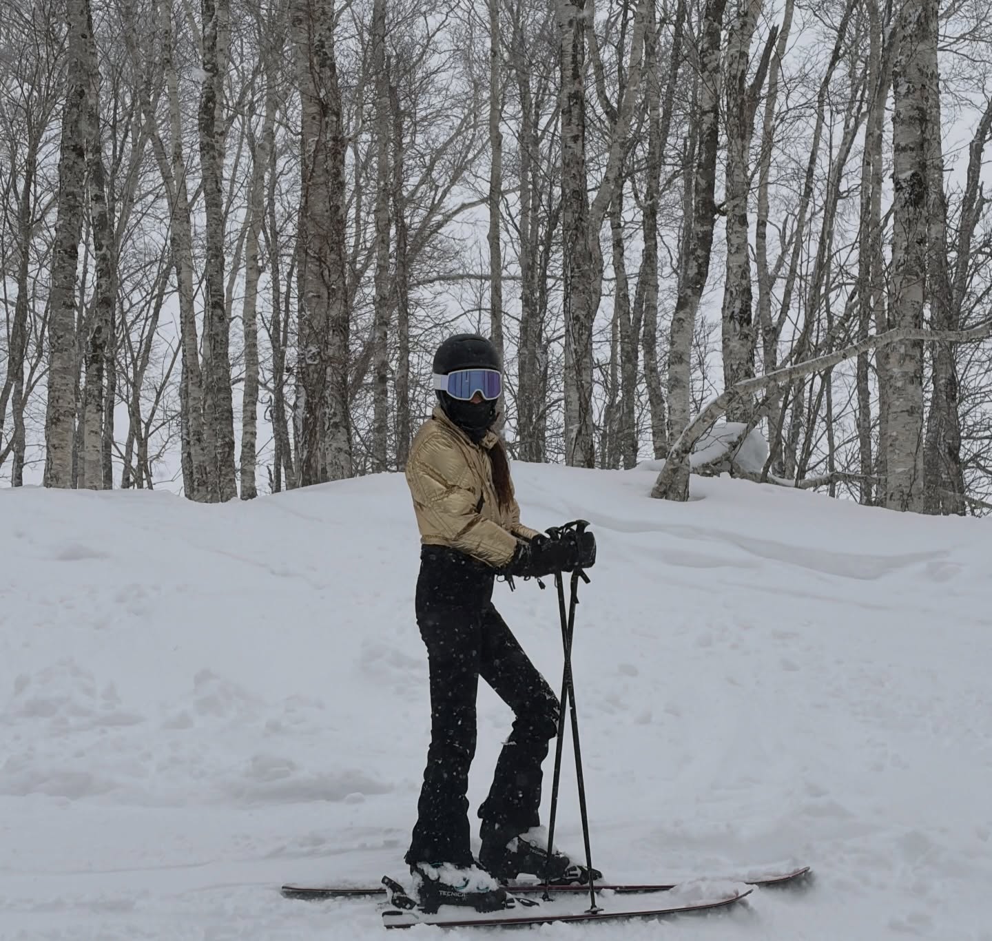 บี - น้ำทิพย์ จงรัชตวิบูลย์