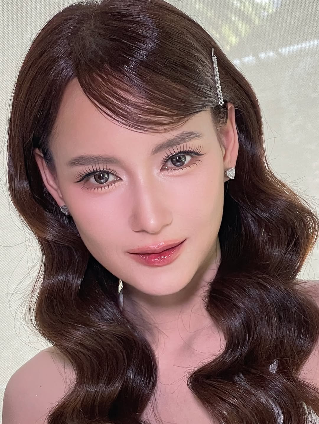 บี - น้ำทิพย์ จงรัชตวิบูลย์